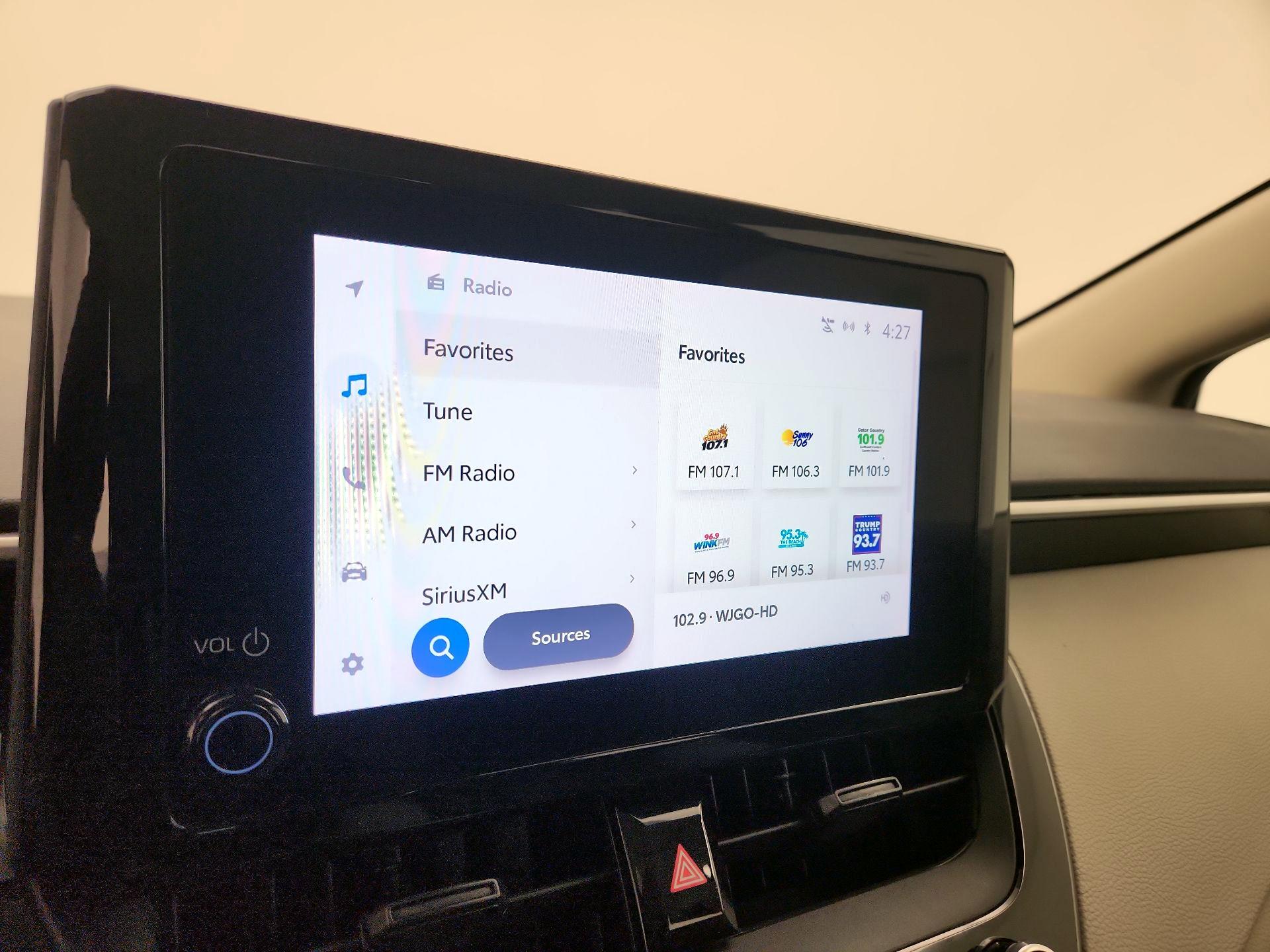 Thumbnail: 2023 Toyota Corolla - 15