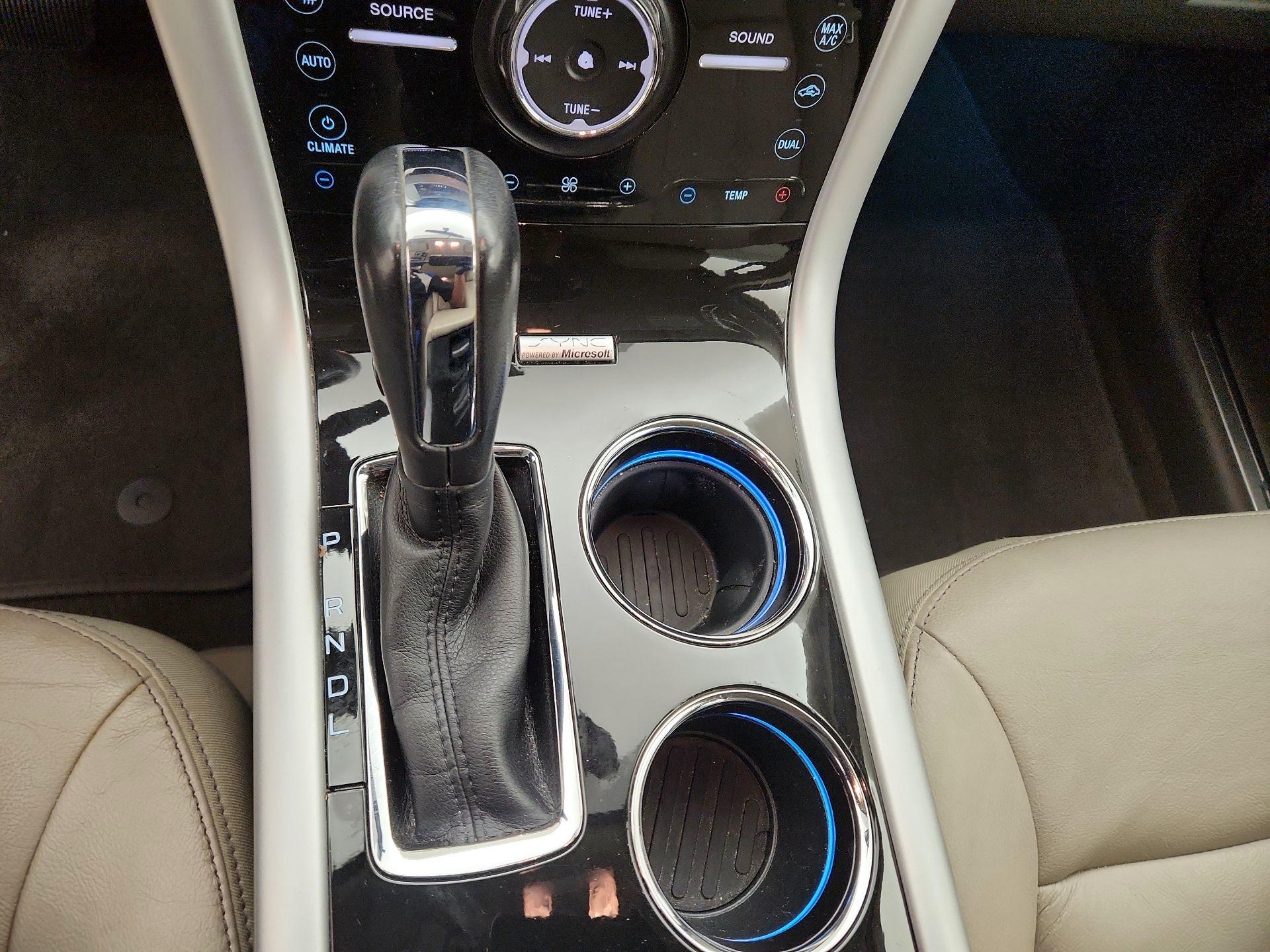 Thumbnail: 2014 Ford Edge - 17