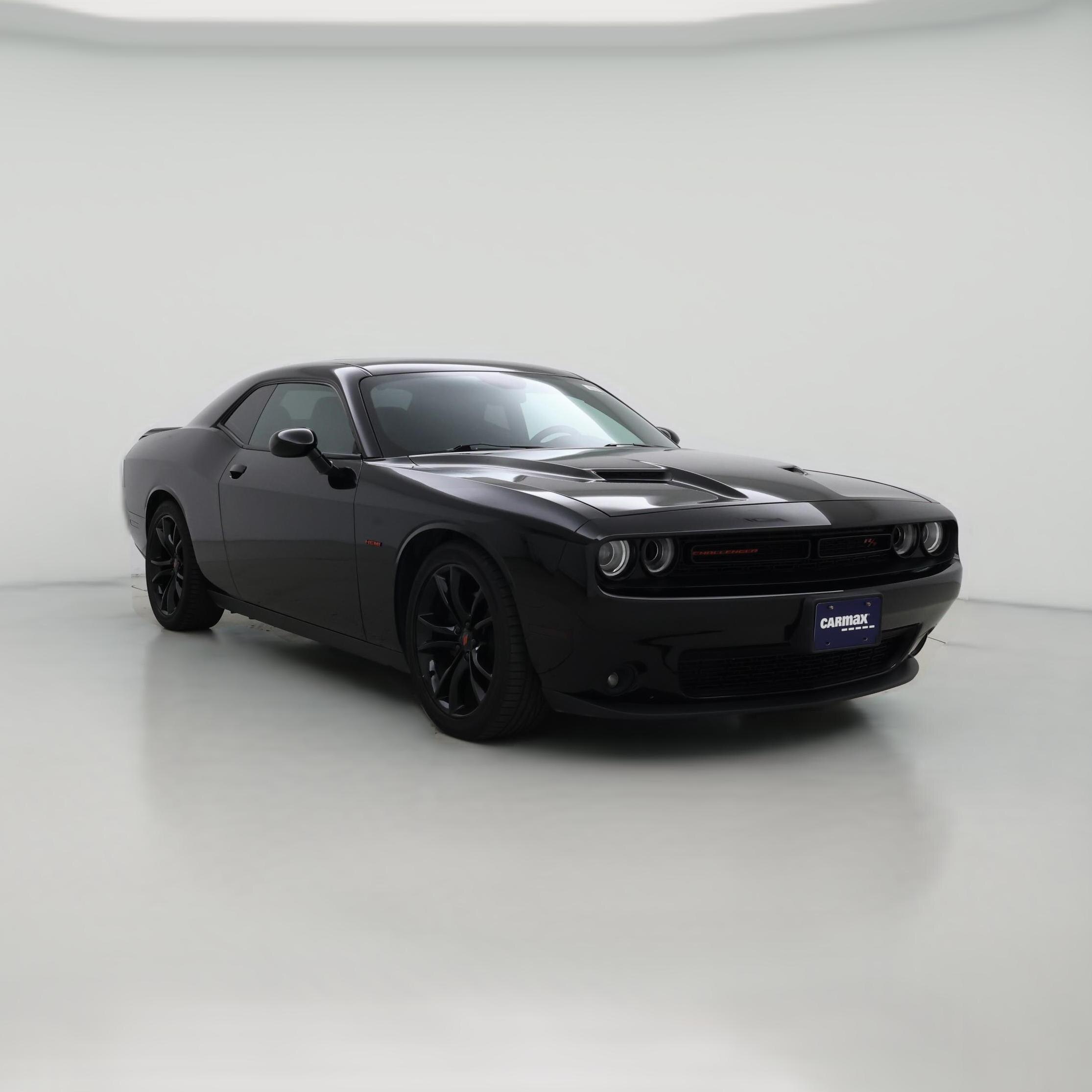 Thumbnail: 2017 Dodge Challenger - 1