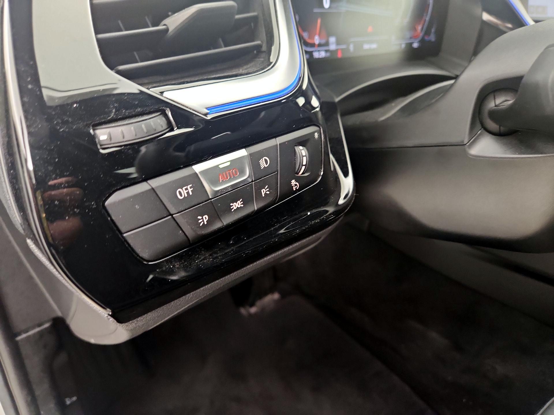 Thumbnail: 2019 BMW Z4 - 13