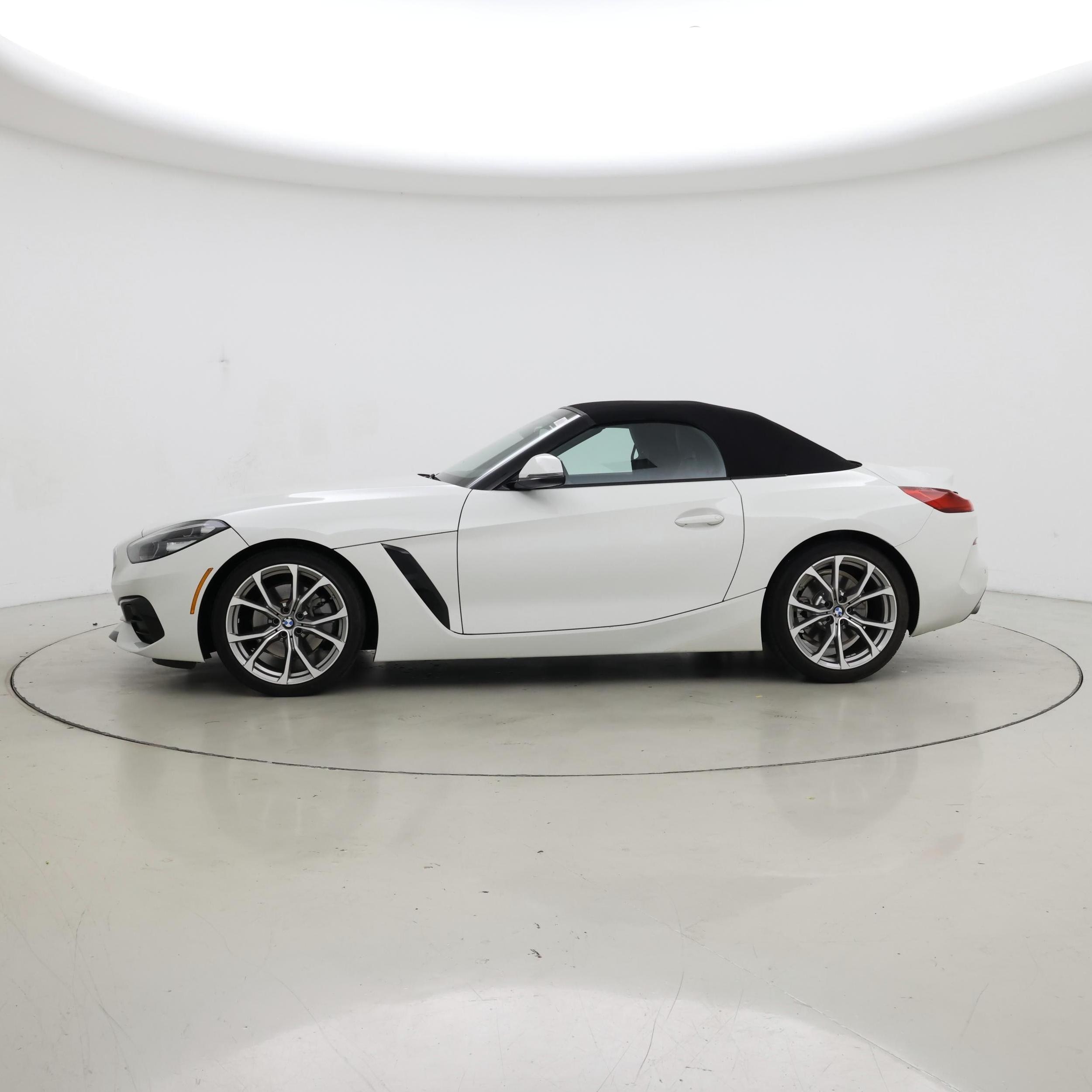 Thumbnail: 2019 BMW Z4 - 3