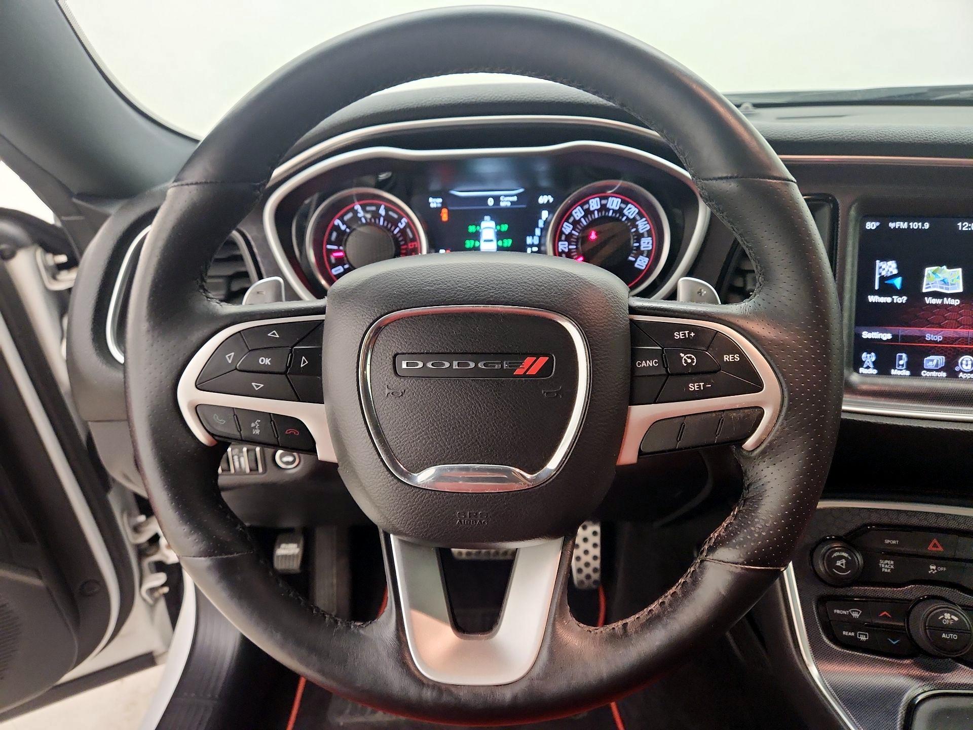 Thumbnail: 2016 Dodge Challenger - 10