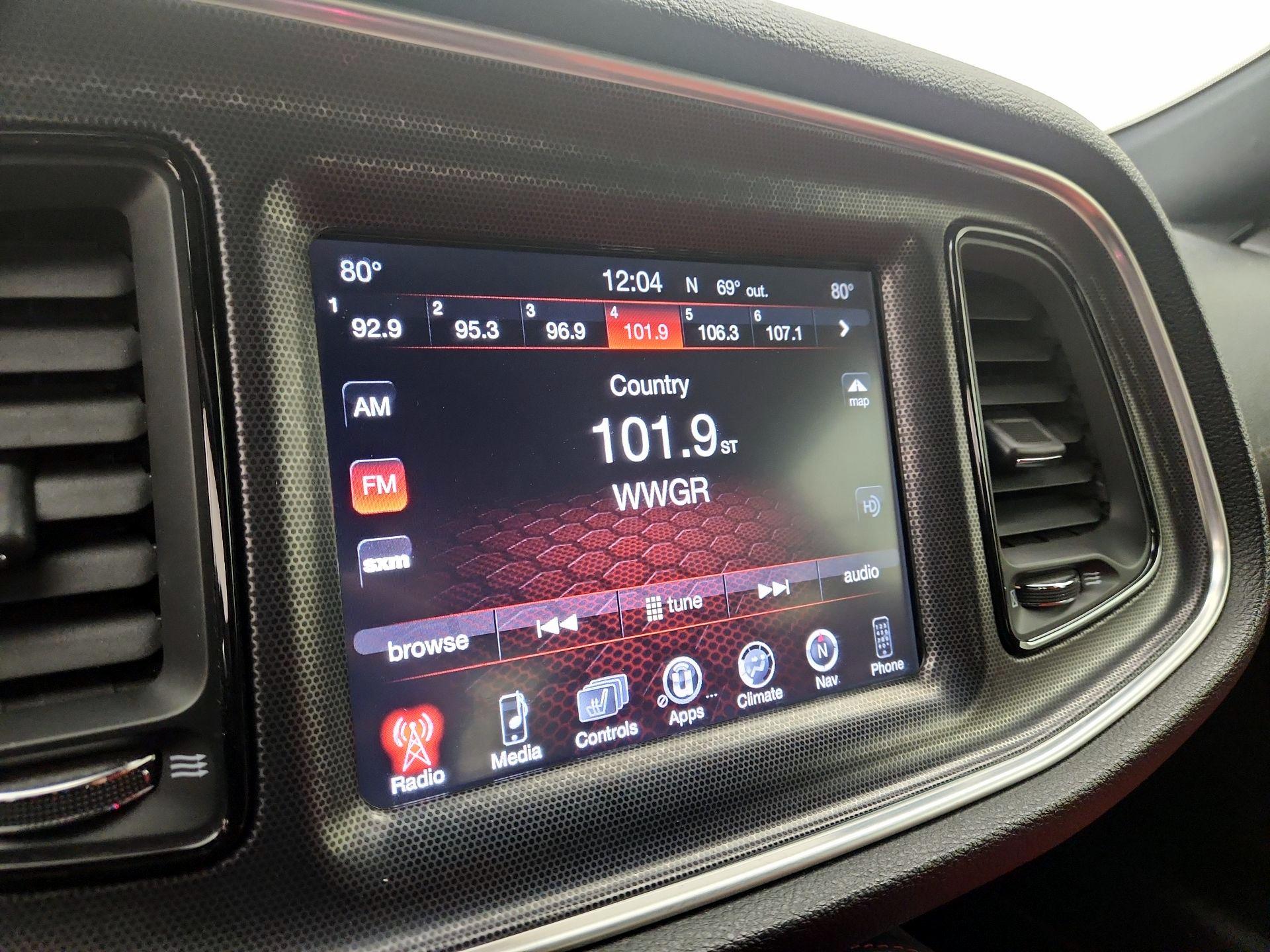 Thumbnail: 2016 Dodge Challenger - 16