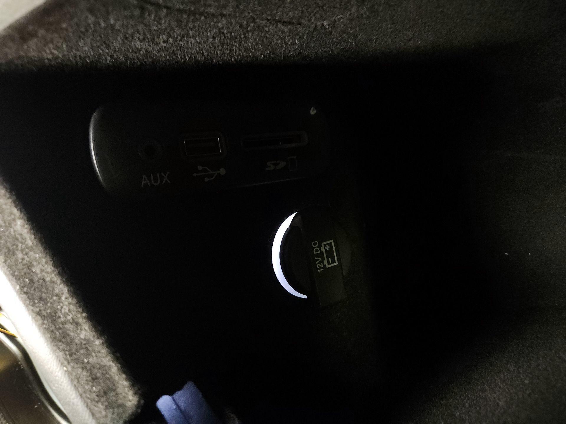 Thumbnail: 2016 Dodge Challenger - 19