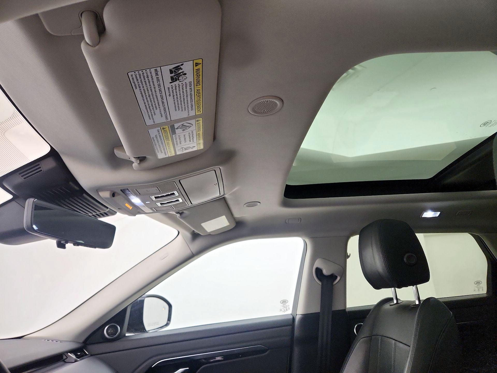 Thumbnail: 2021 Land Rover Range Rover Evoque - 20