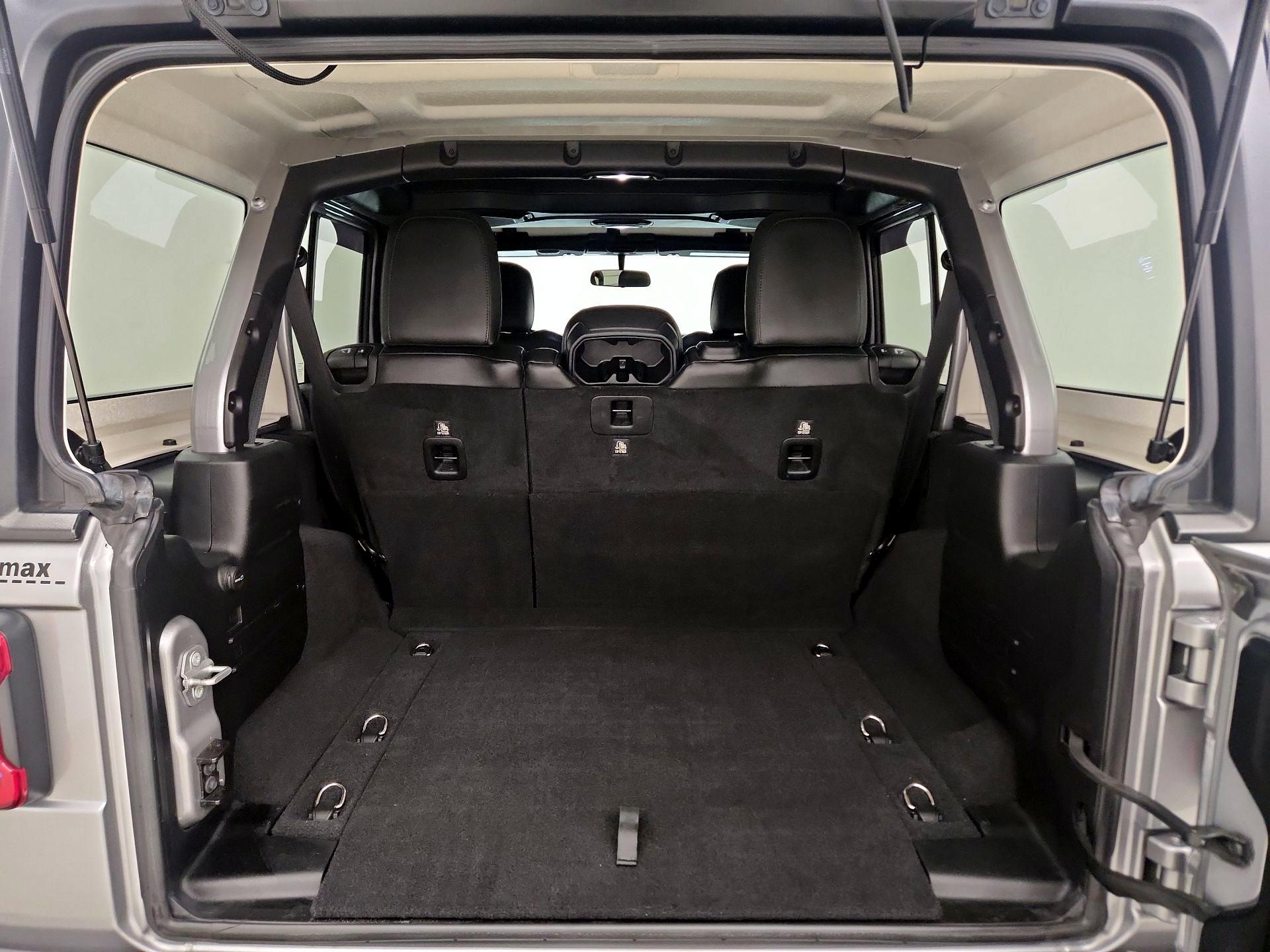 Thumbnail: 2018 Jeep Wrangler - 20