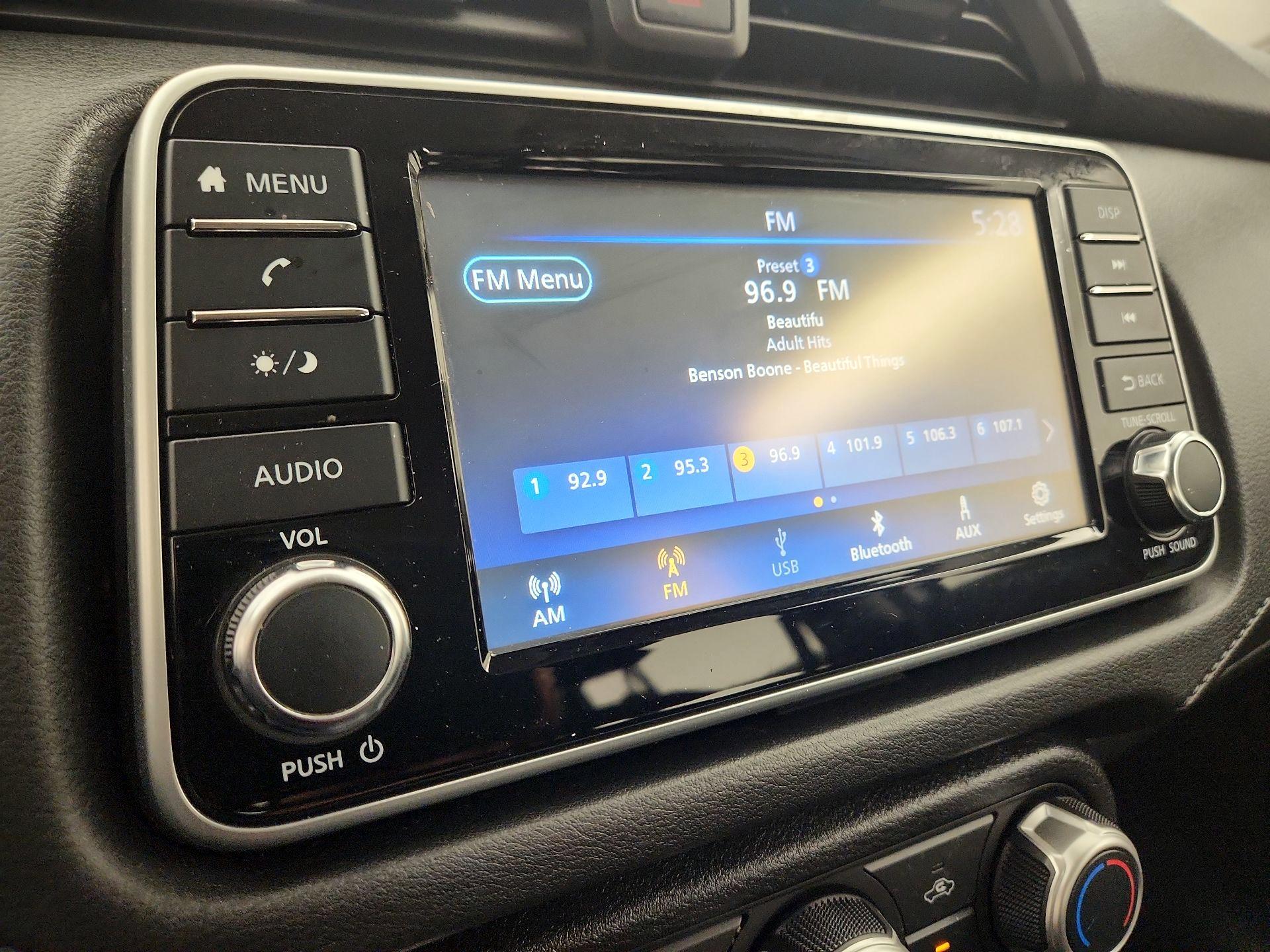 Thumbnail: 2020 Nissan Versa - 15