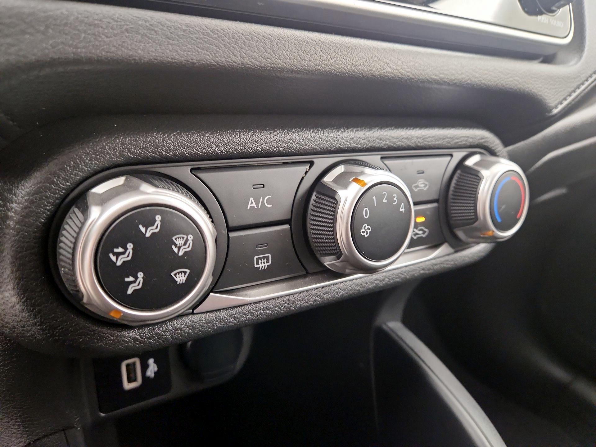 Thumbnail: 2020 Nissan Versa - 16