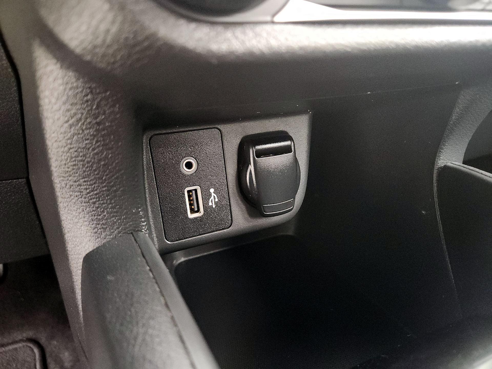 Thumbnail: 2020 Nissan Versa - 18