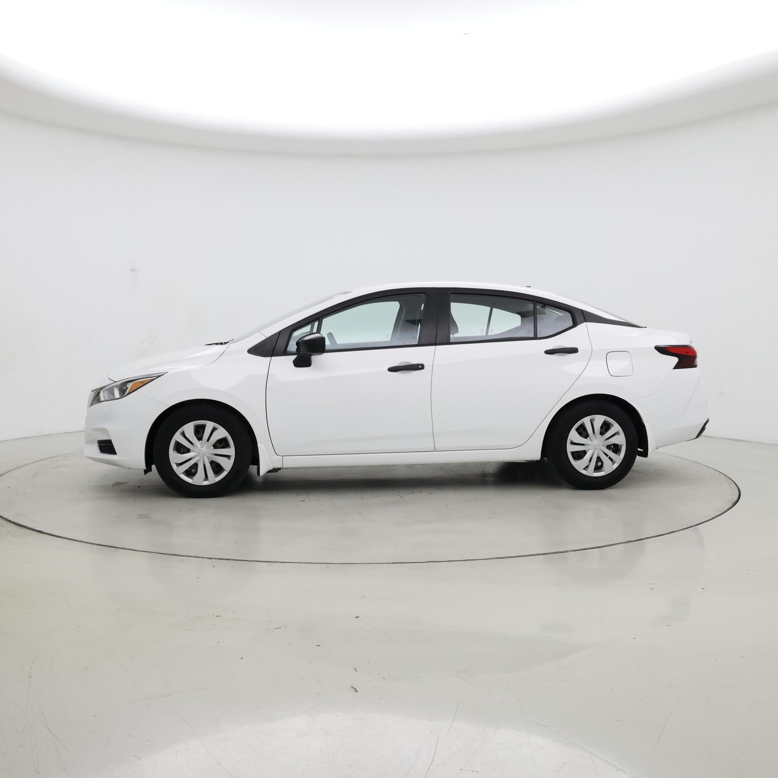 Thumbnail: 2020 Nissan Versa - 3