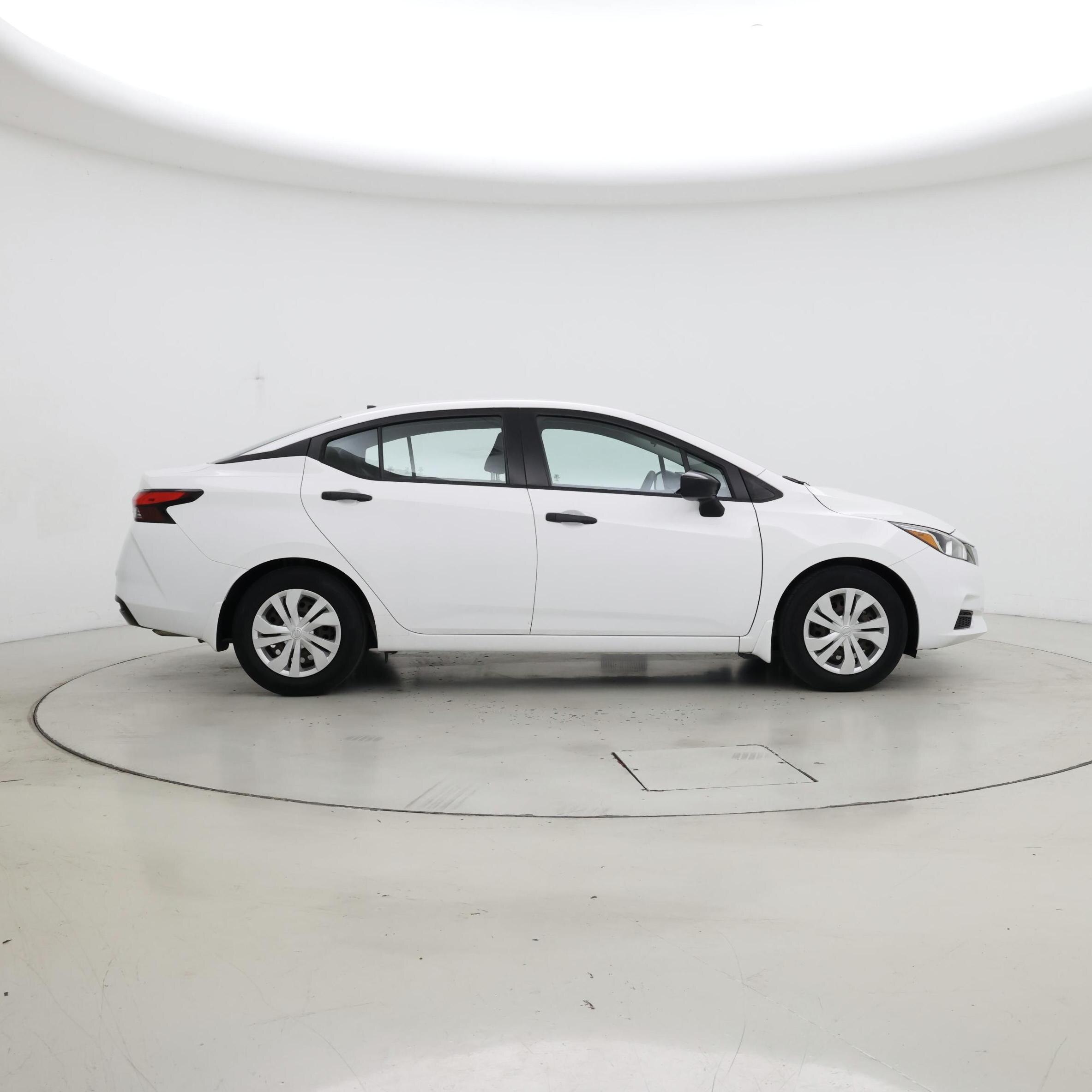 Thumbnail: 2020 Nissan Versa - 7