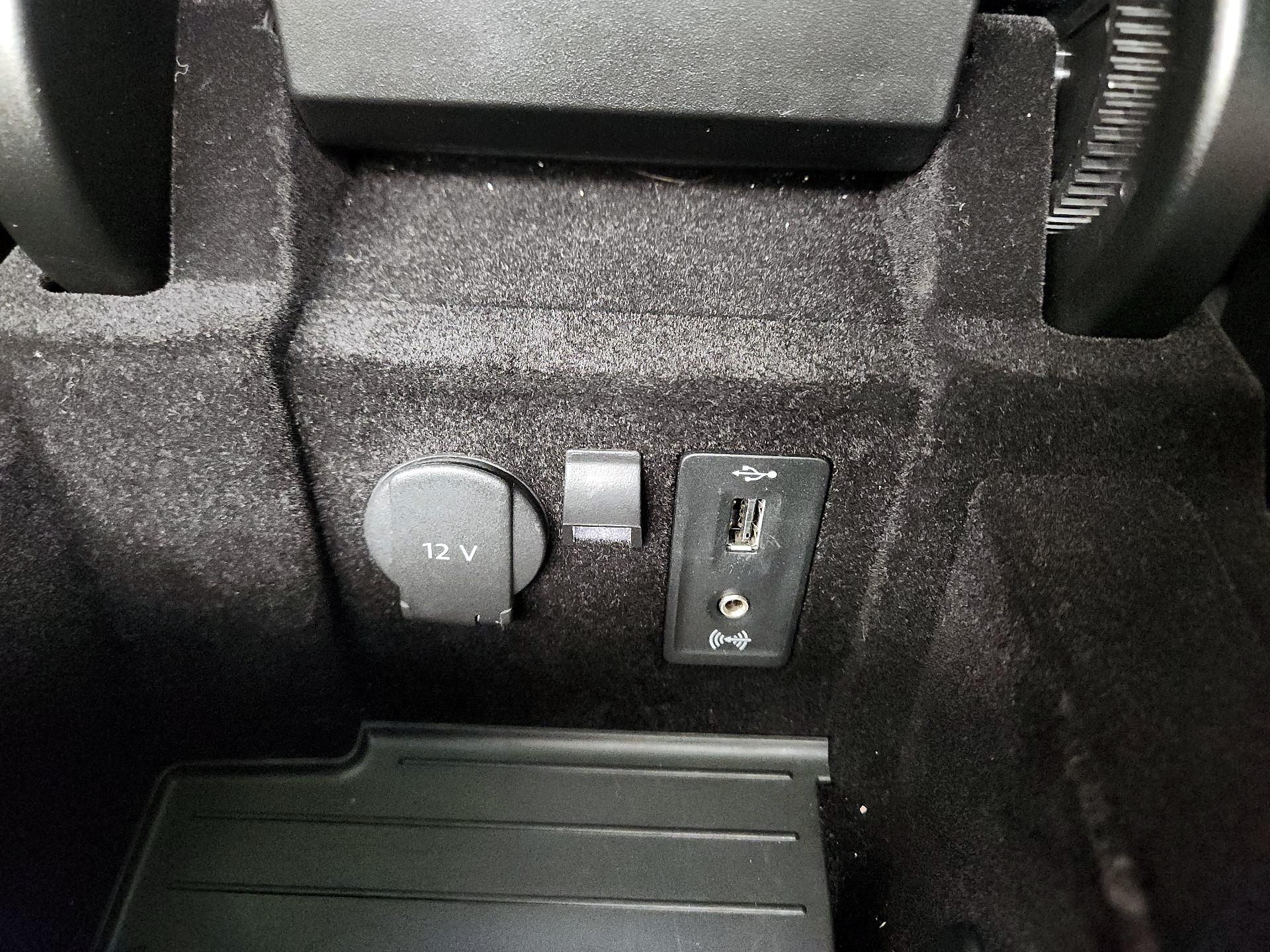 Thumbnail: 2018 Porsche Panamera - 19