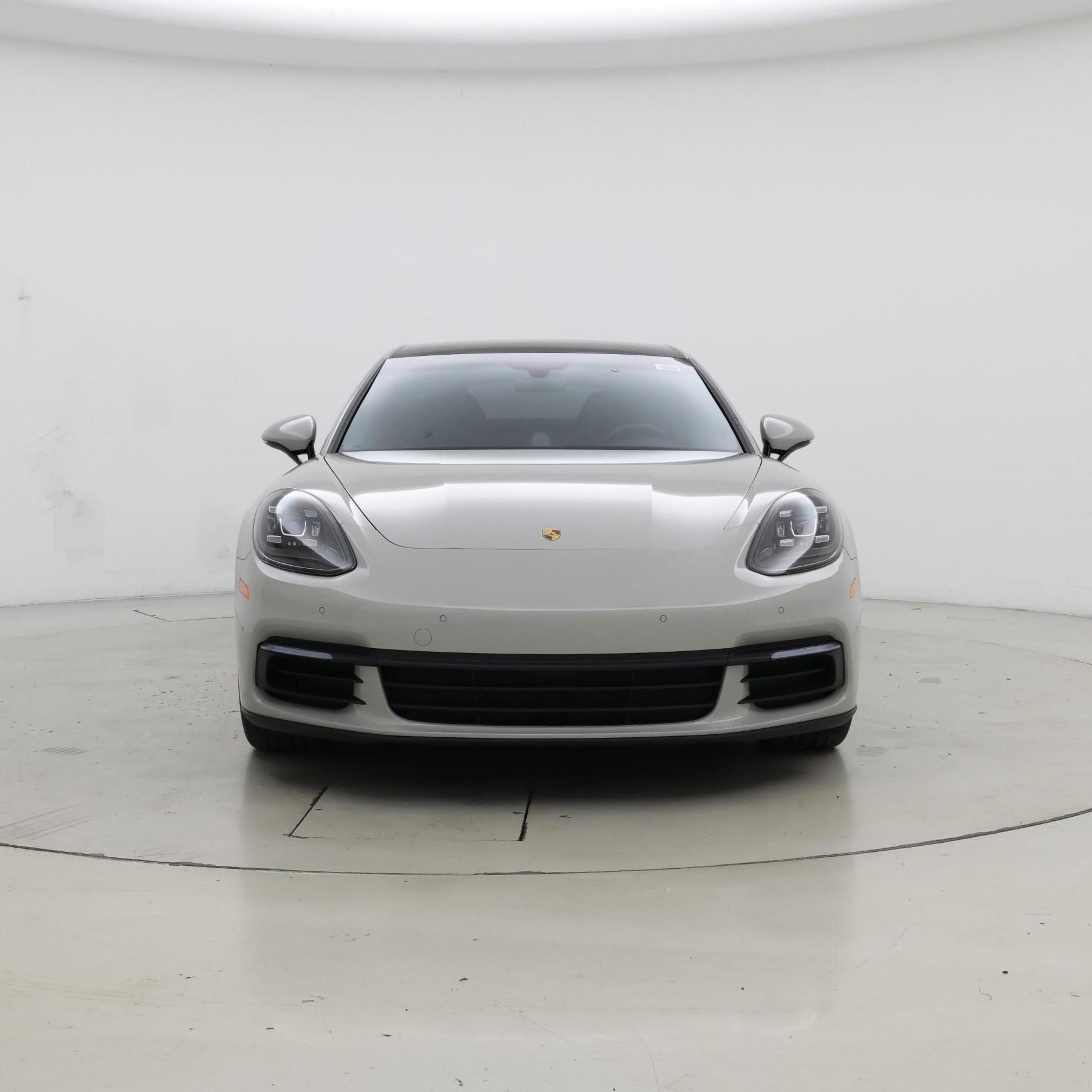 Thumbnail: 2018 Porsche Panamera - 5