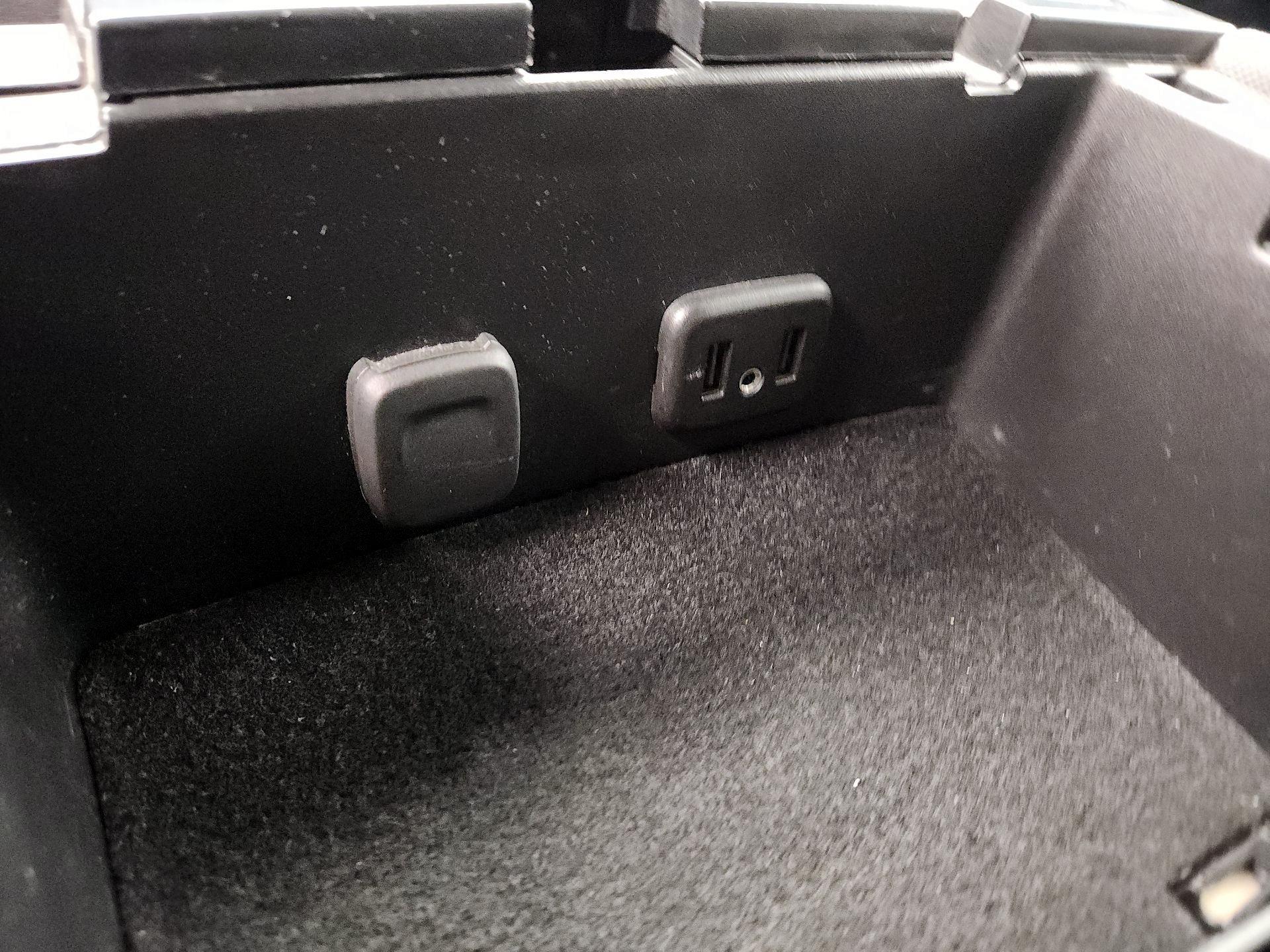 Thumbnail: 2019 Chevrolet Silverado 2500 - 18