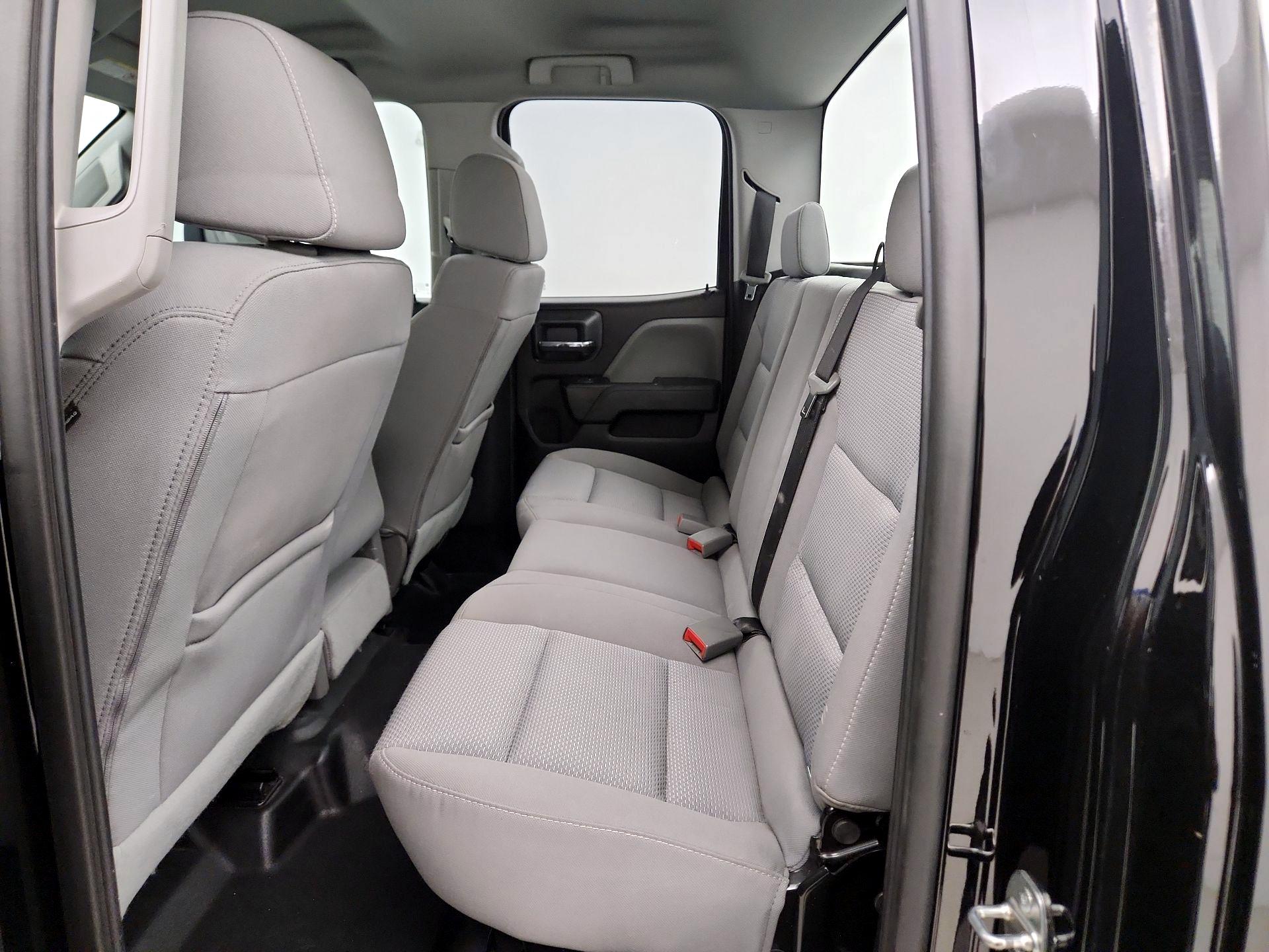 Thumbnail: 2019 Chevrolet Silverado 2500 - 19