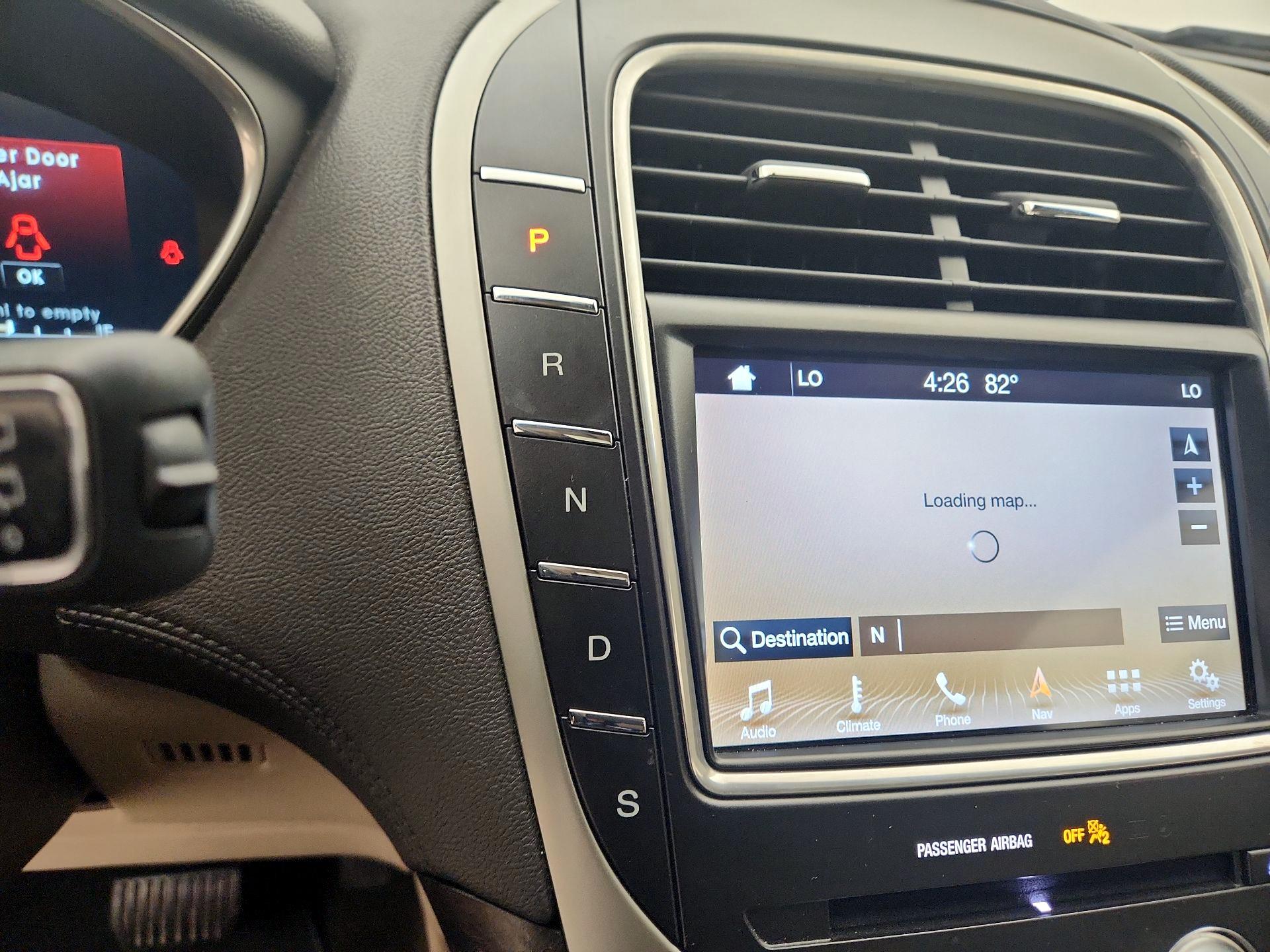 Thumbnail: 2019 Lincoln Nautilus - 18