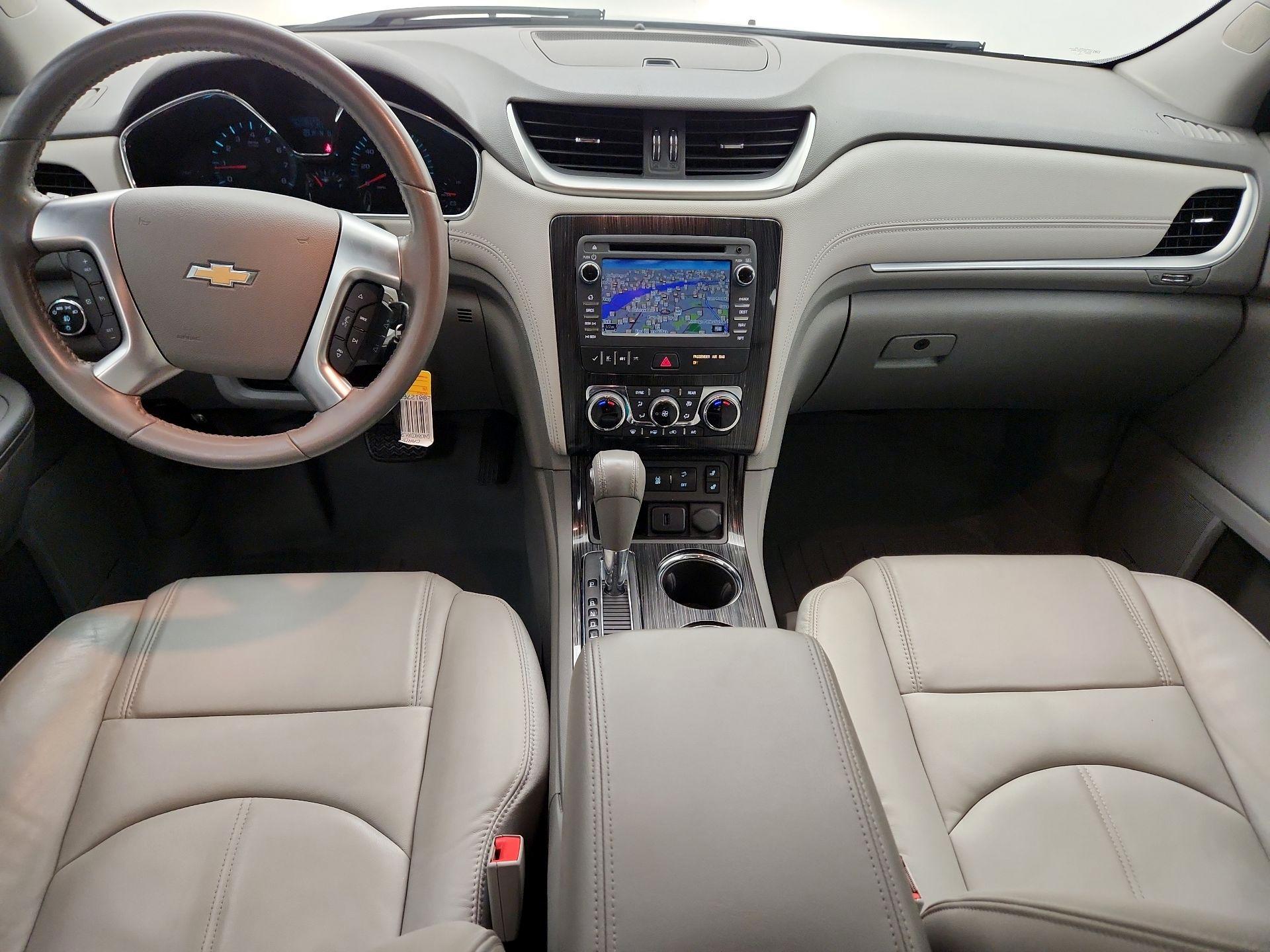 Thumbnail: 2017 Chevrolet Traverse - 9