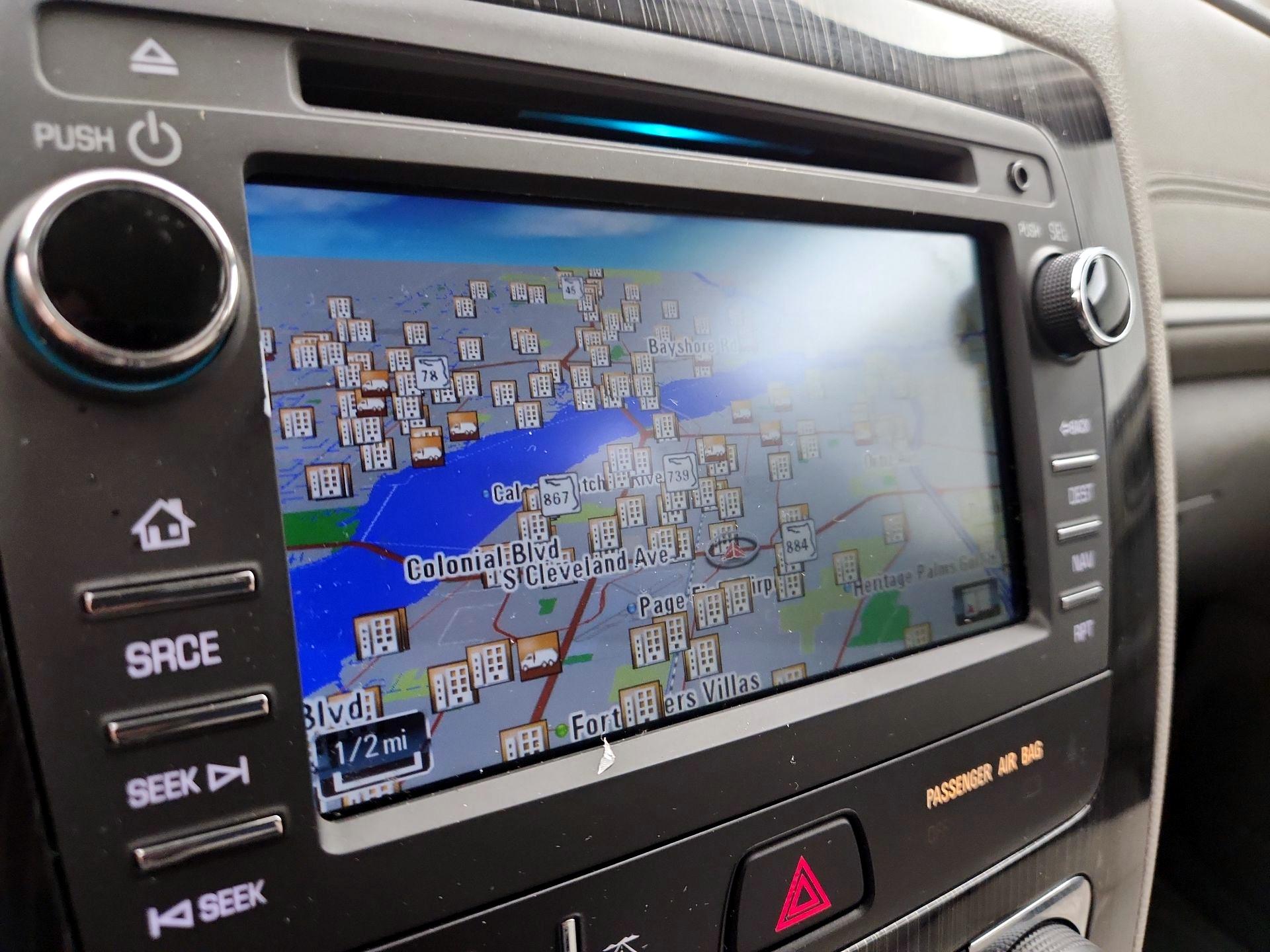 Thumbnail: 2017 Chevrolet Traverse - 14