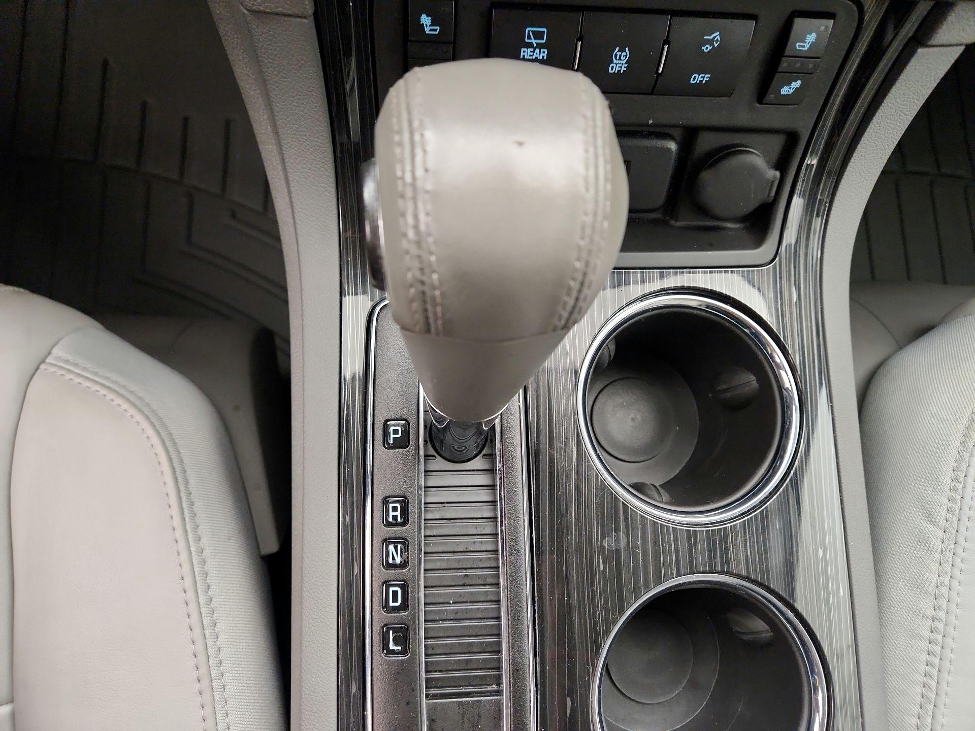 Thumbnail: 2017 Chevrolet Traverse - 18