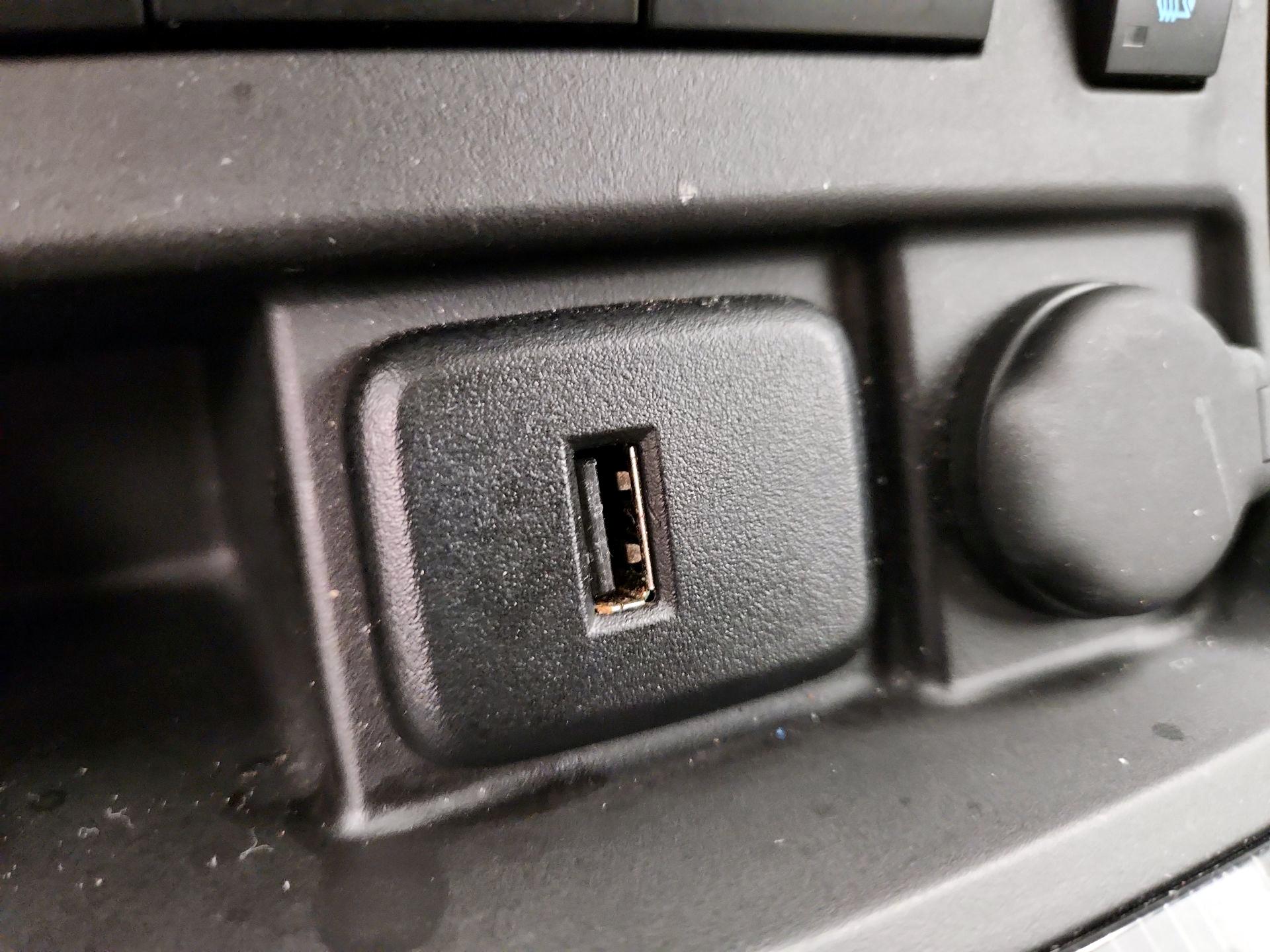 Thumbnail: 2017 Chevrolet Traverse - 19