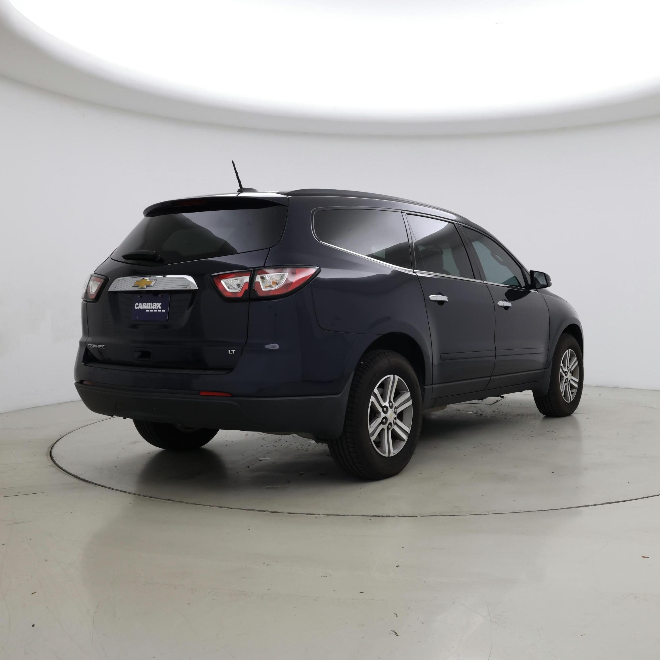 Thumbnail: 2017 Chevrolet Traverse - 8