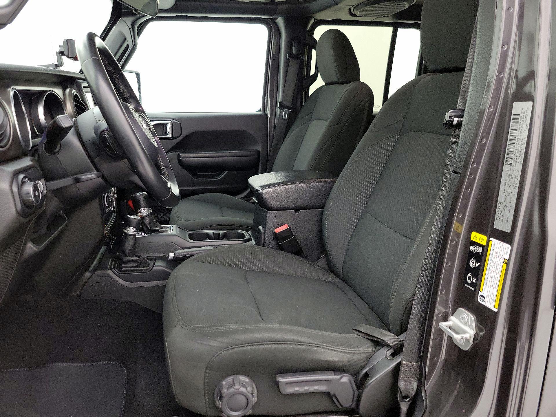 Thumbnail: 2020 Jeep Wrangler - 11