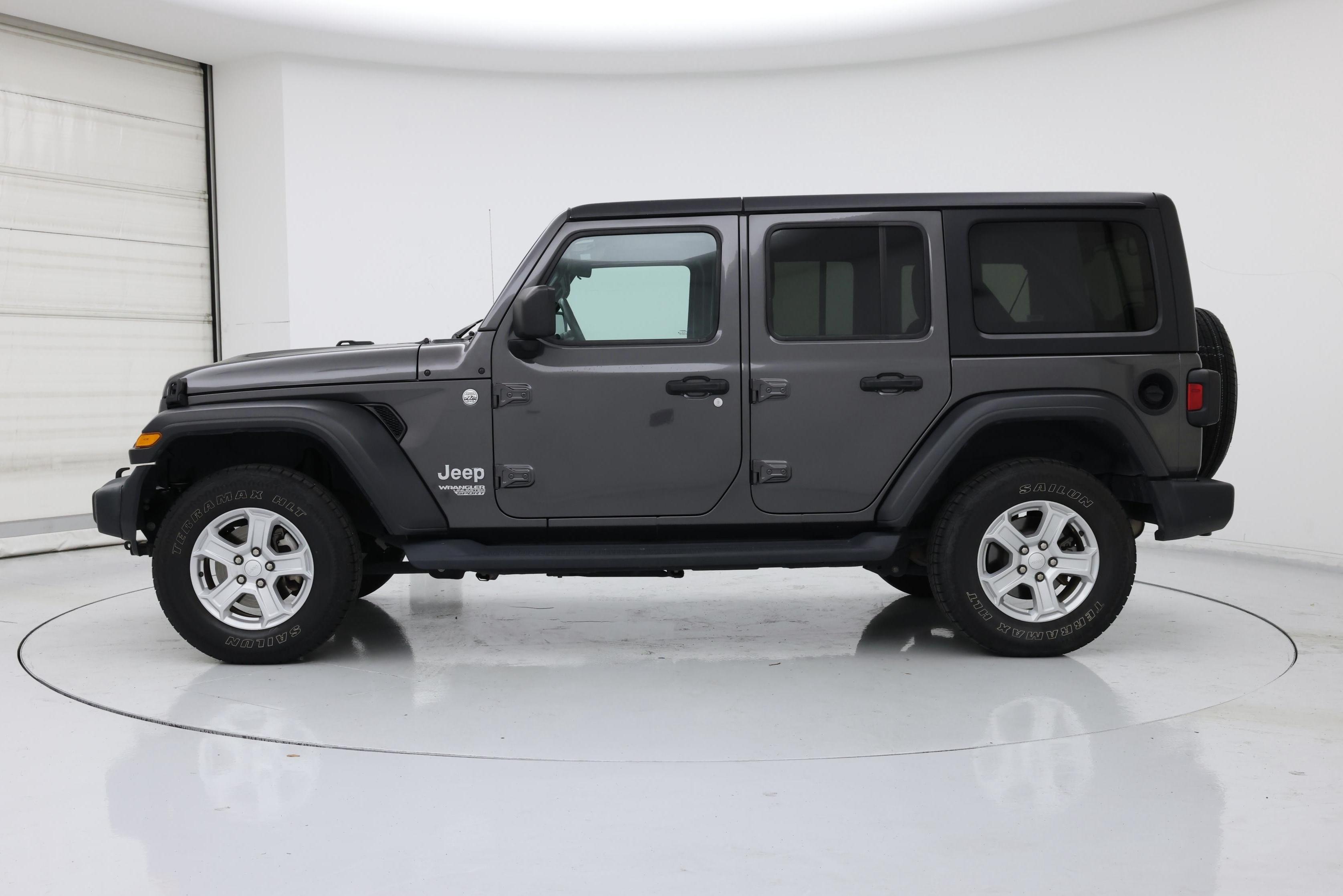 Thumbnail: 2020 Jeep Wrangler - 3