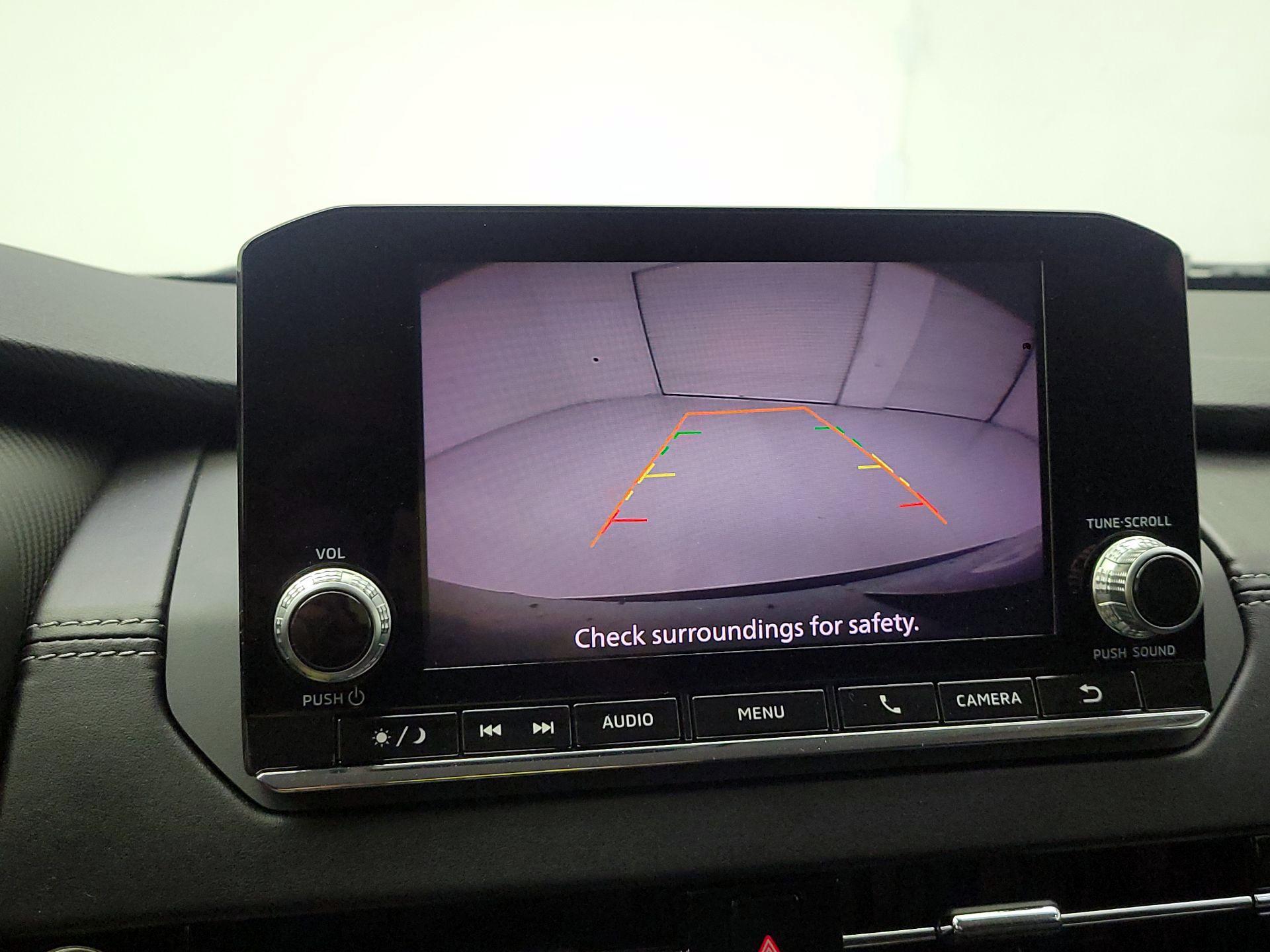 Thumbnail: 2022 Mitsubishi Outlander - 12