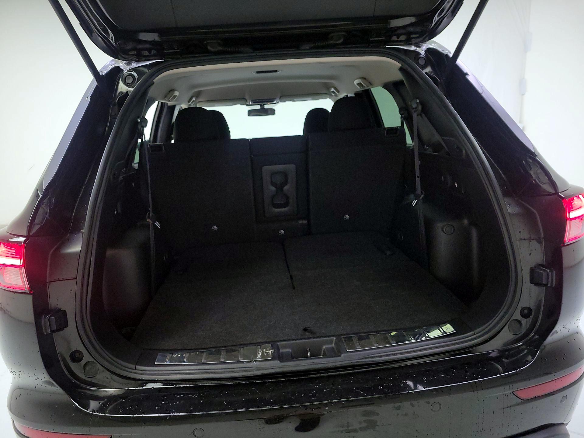 Thumbnail: 2022 Mitsubishi Outlander - 20