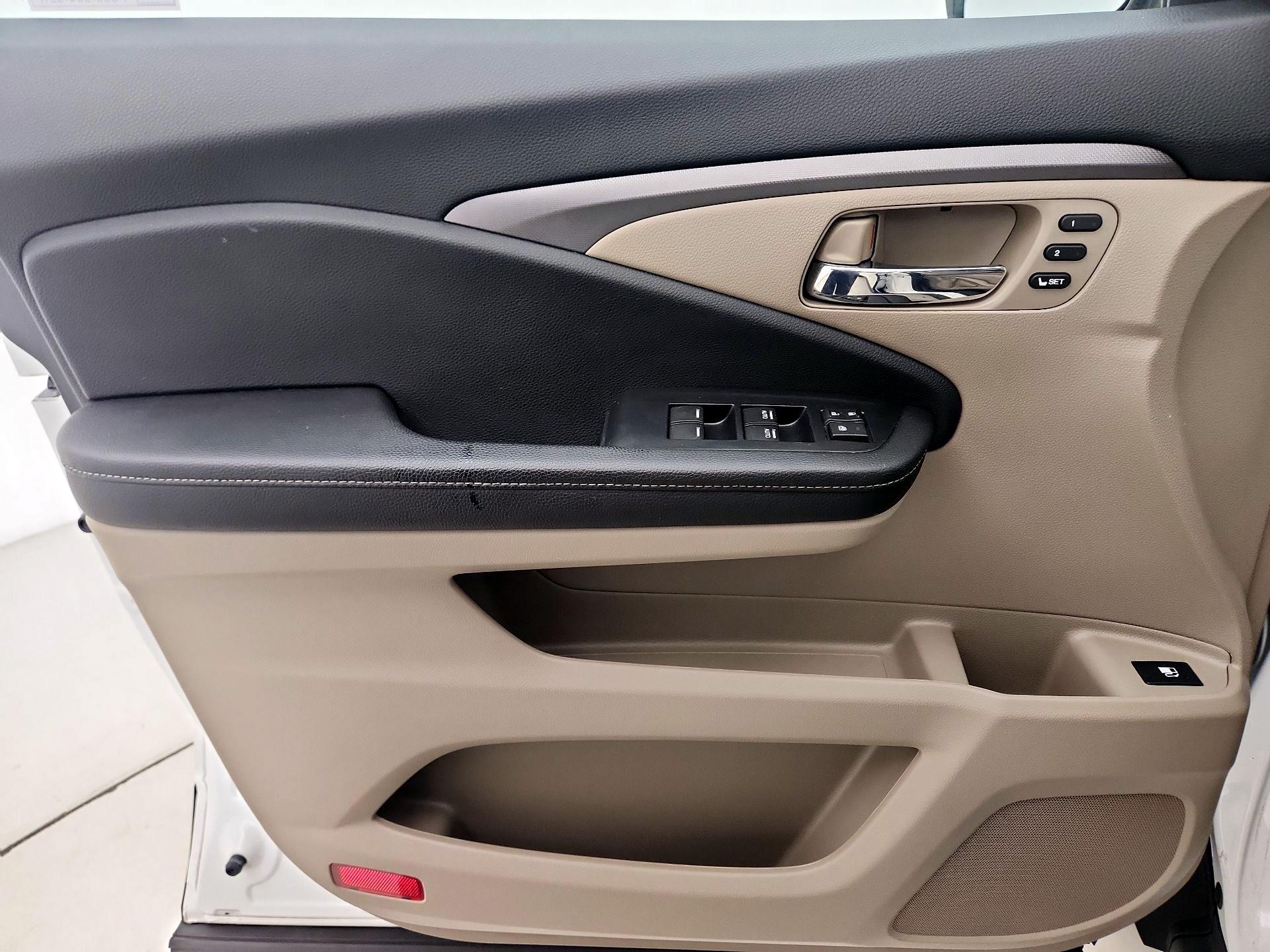 Thumbnail: 2022 Honda Ridgeline - 12