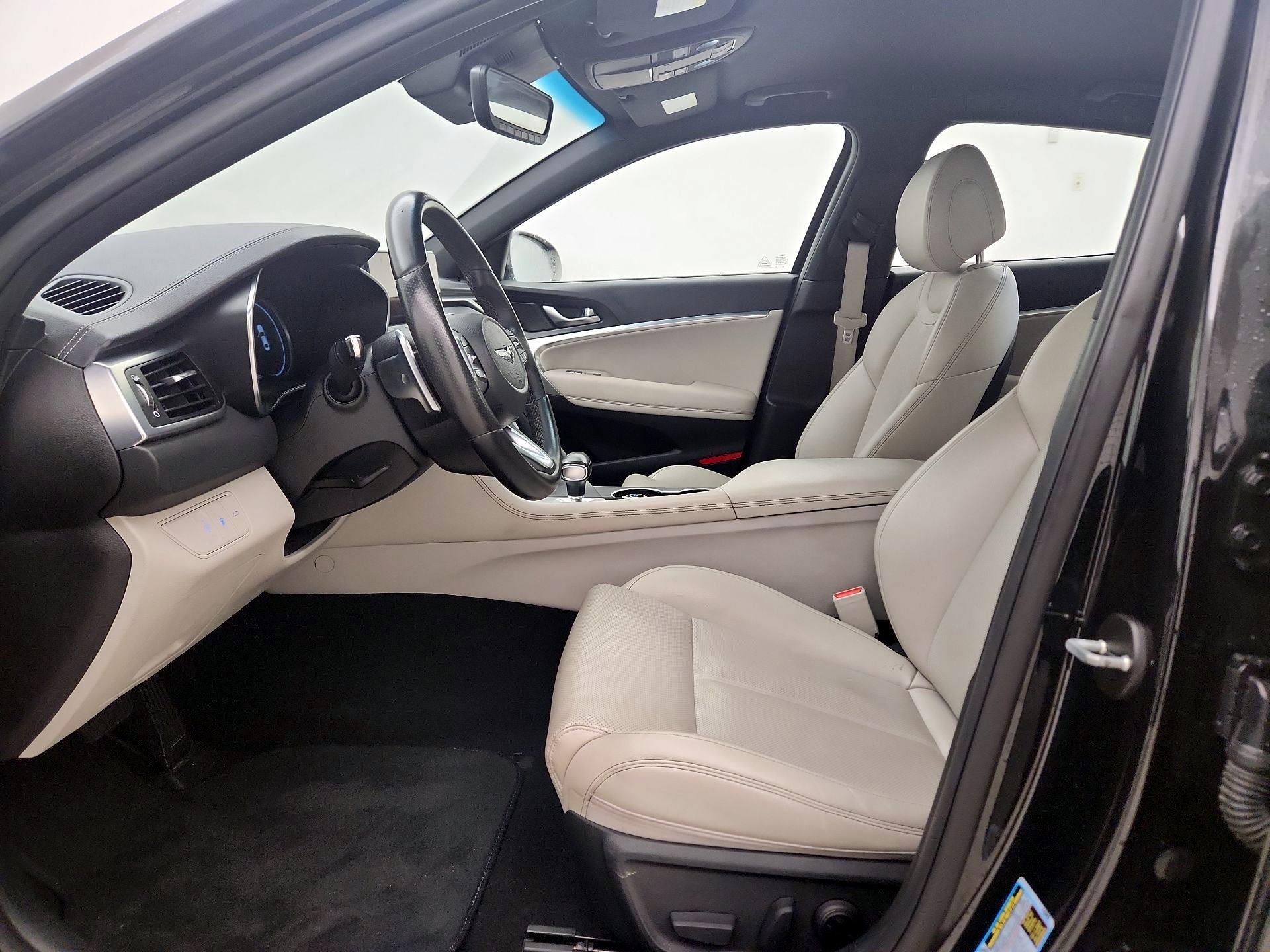 Thumbnail: 2022 Genesis G70 - 11