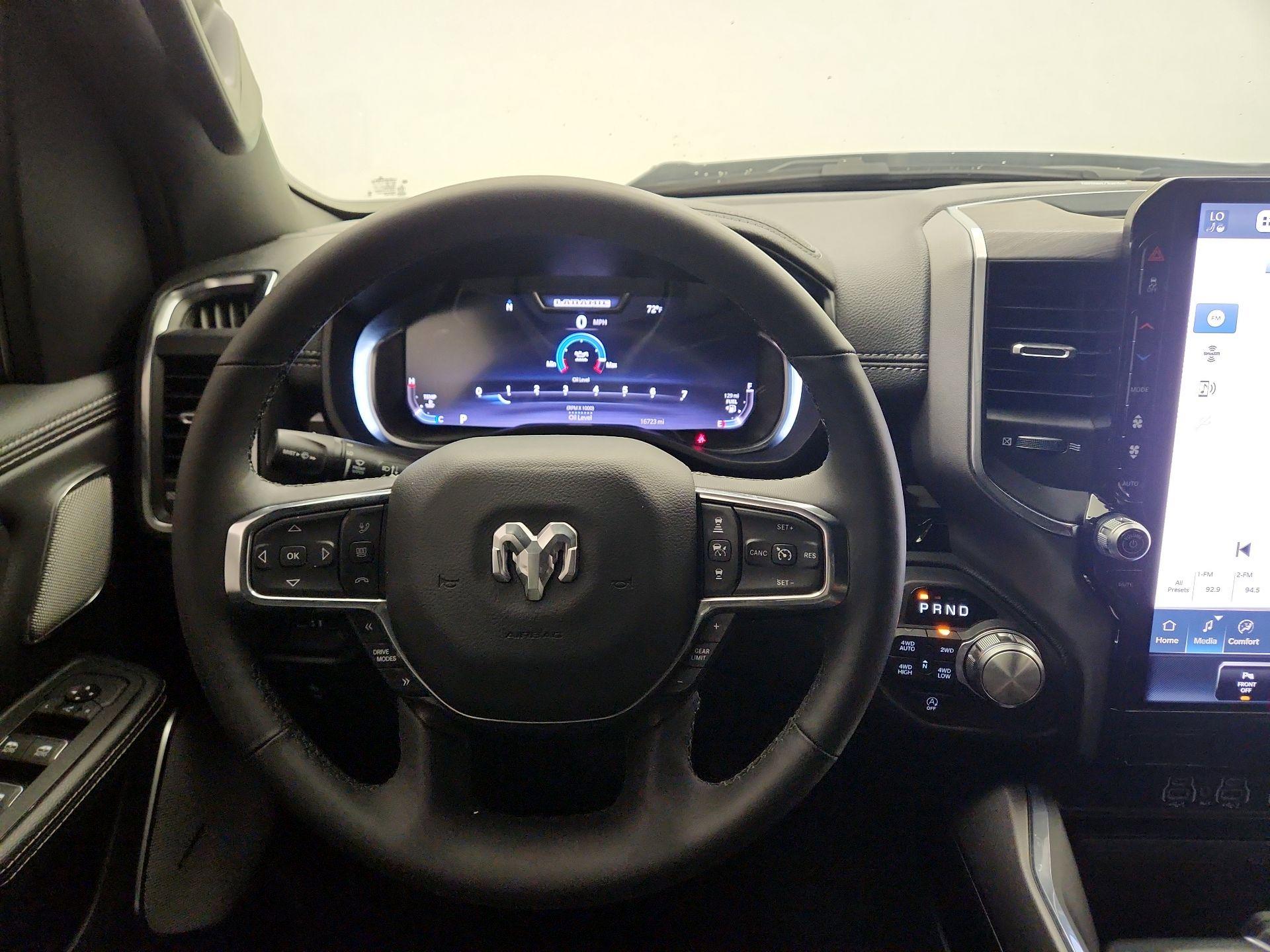 Thumbnail: 2025 RAM 1500 - 10