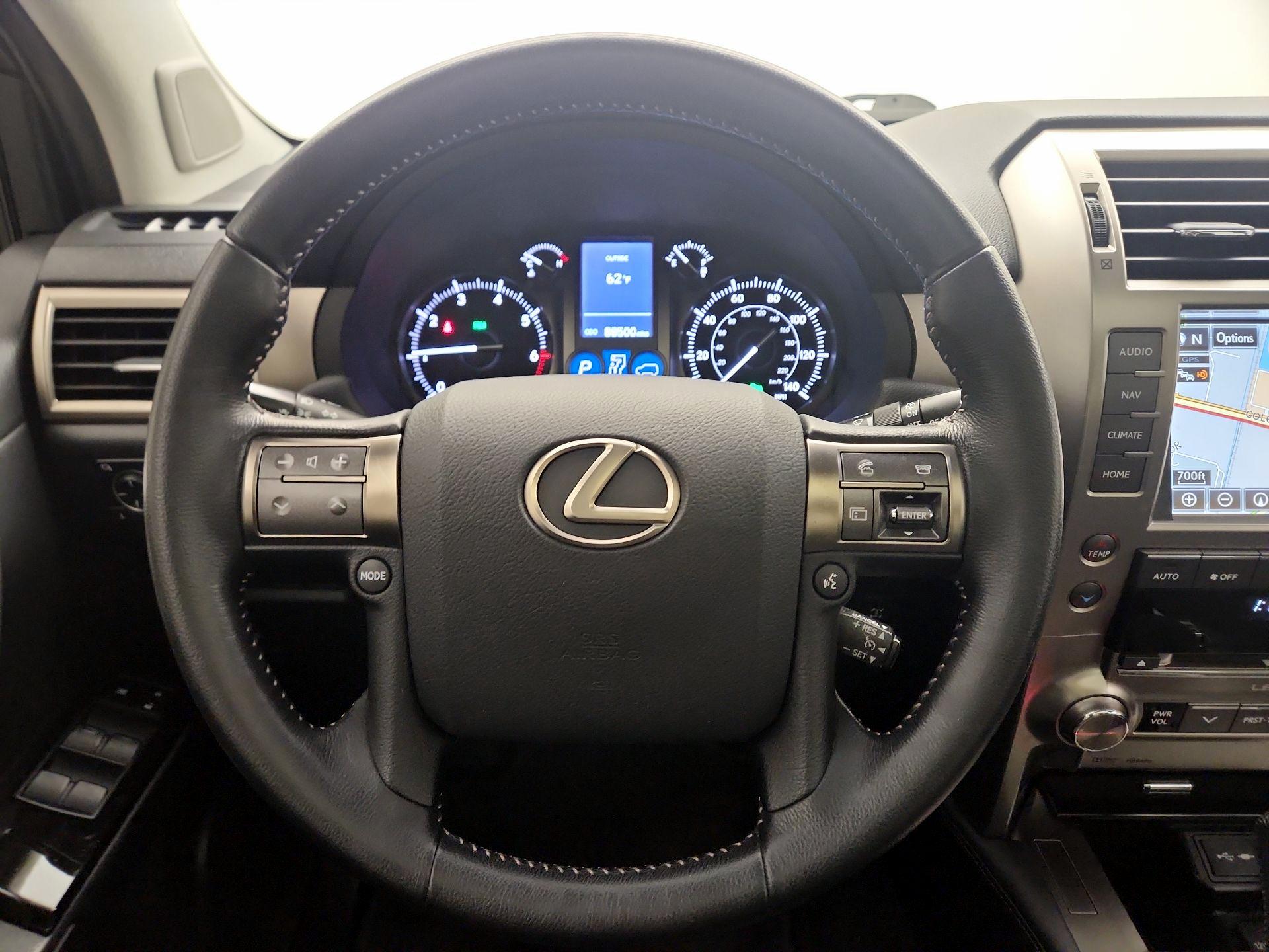 Thumbnail: 2015 Lexus GX - 10