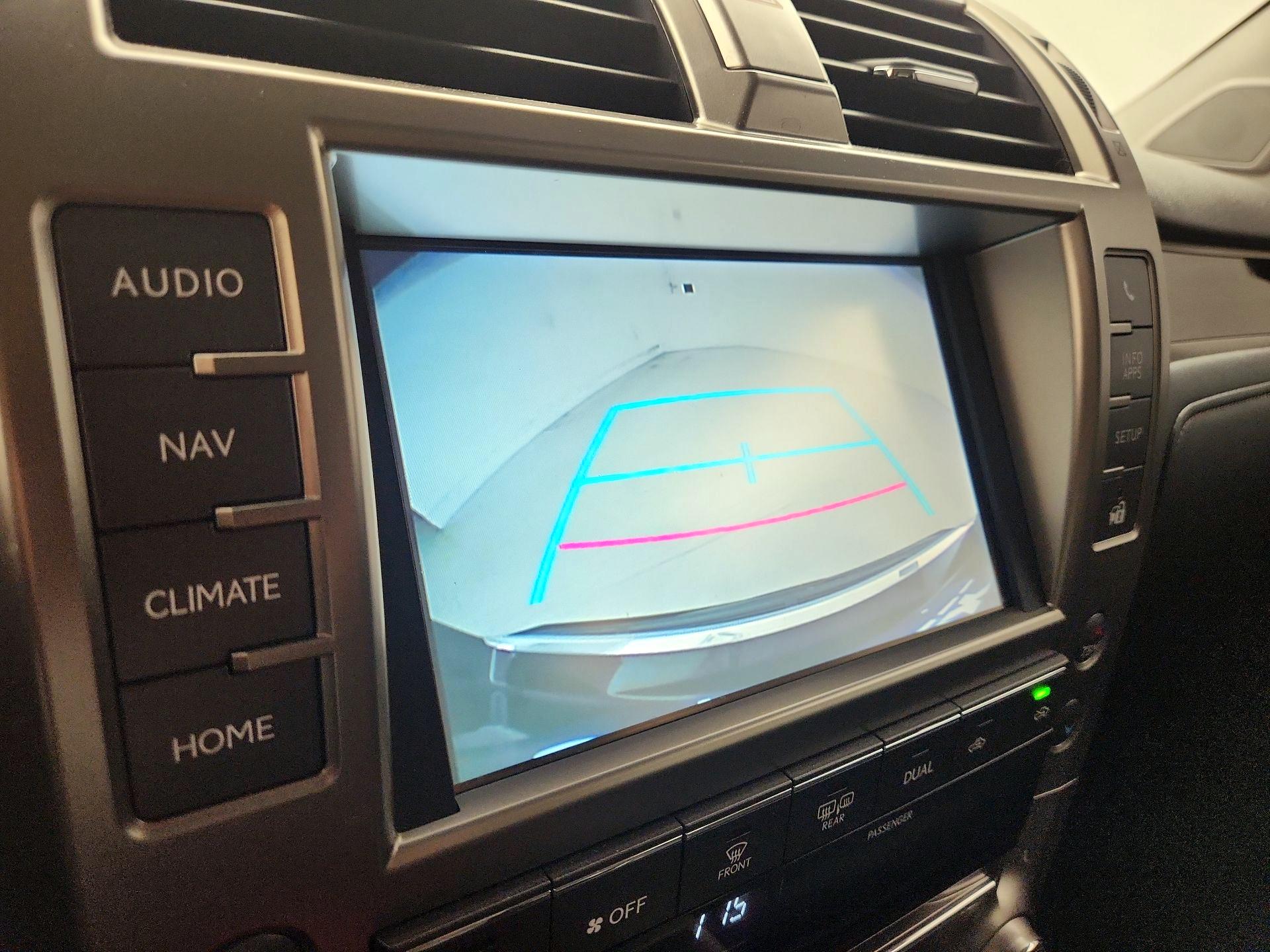 Thumbnail: 2015 Lexus GX - 15