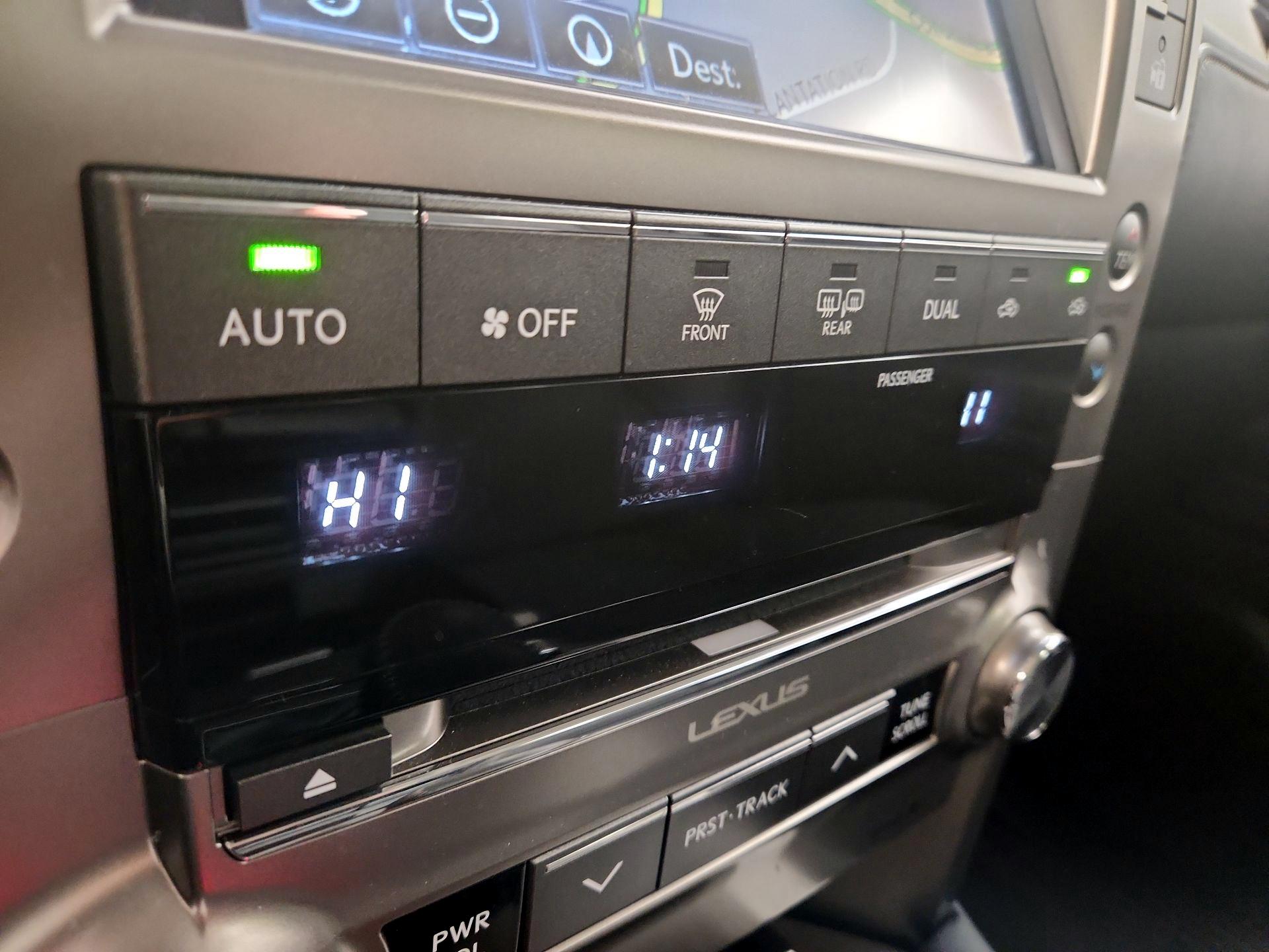 Thumbnail: 2015 Lexus GX - 17