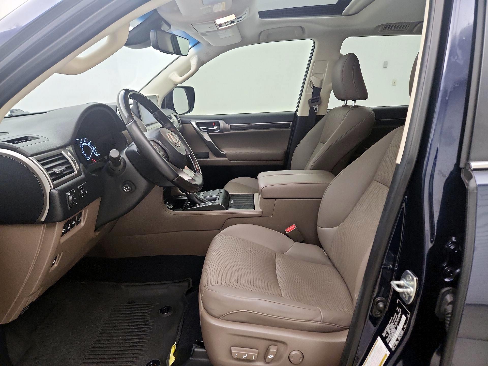 Thumbnail: 2023 Lexus GX - 11