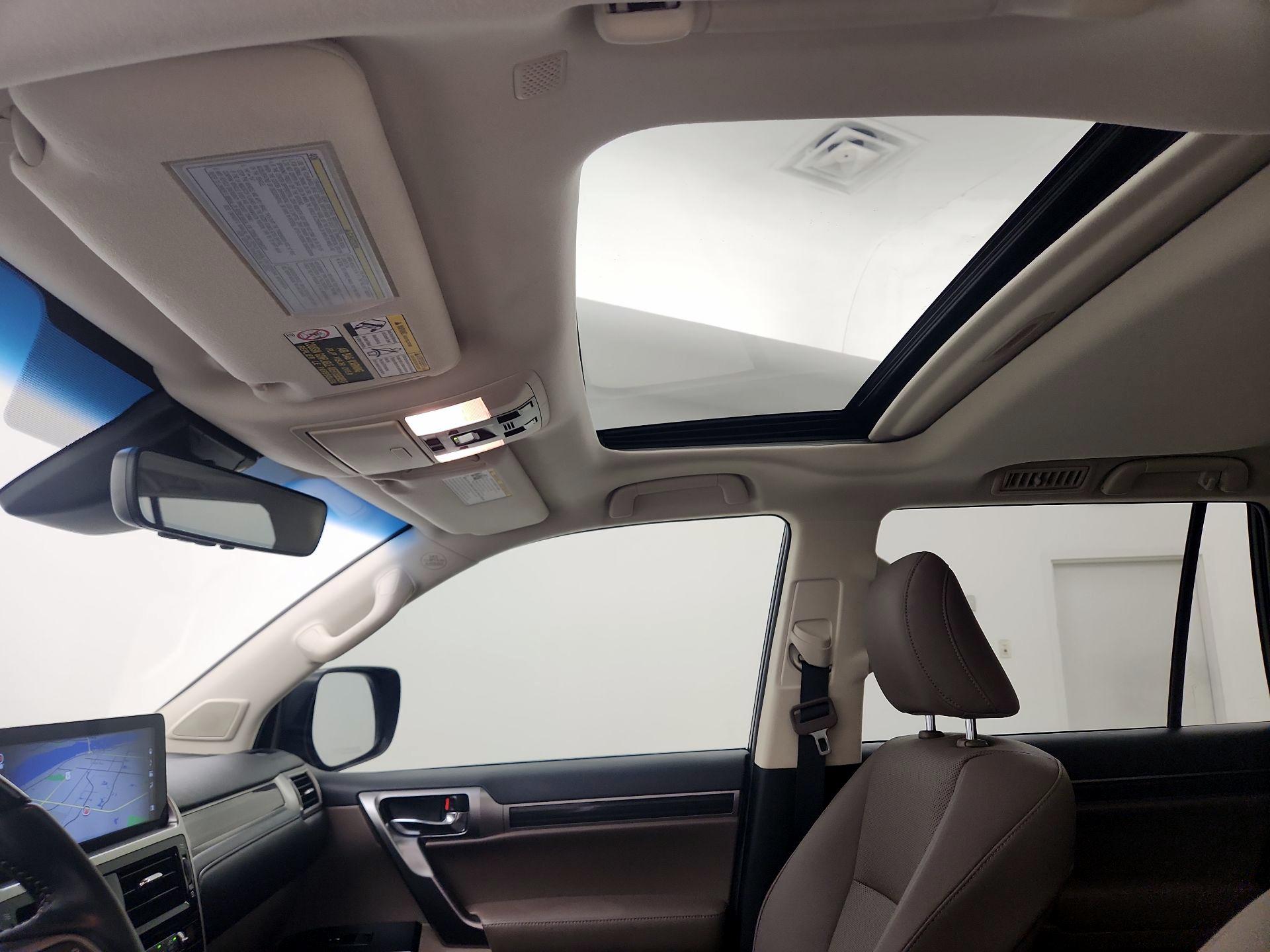 Thumbnail: 2023 Lexus GX - 20