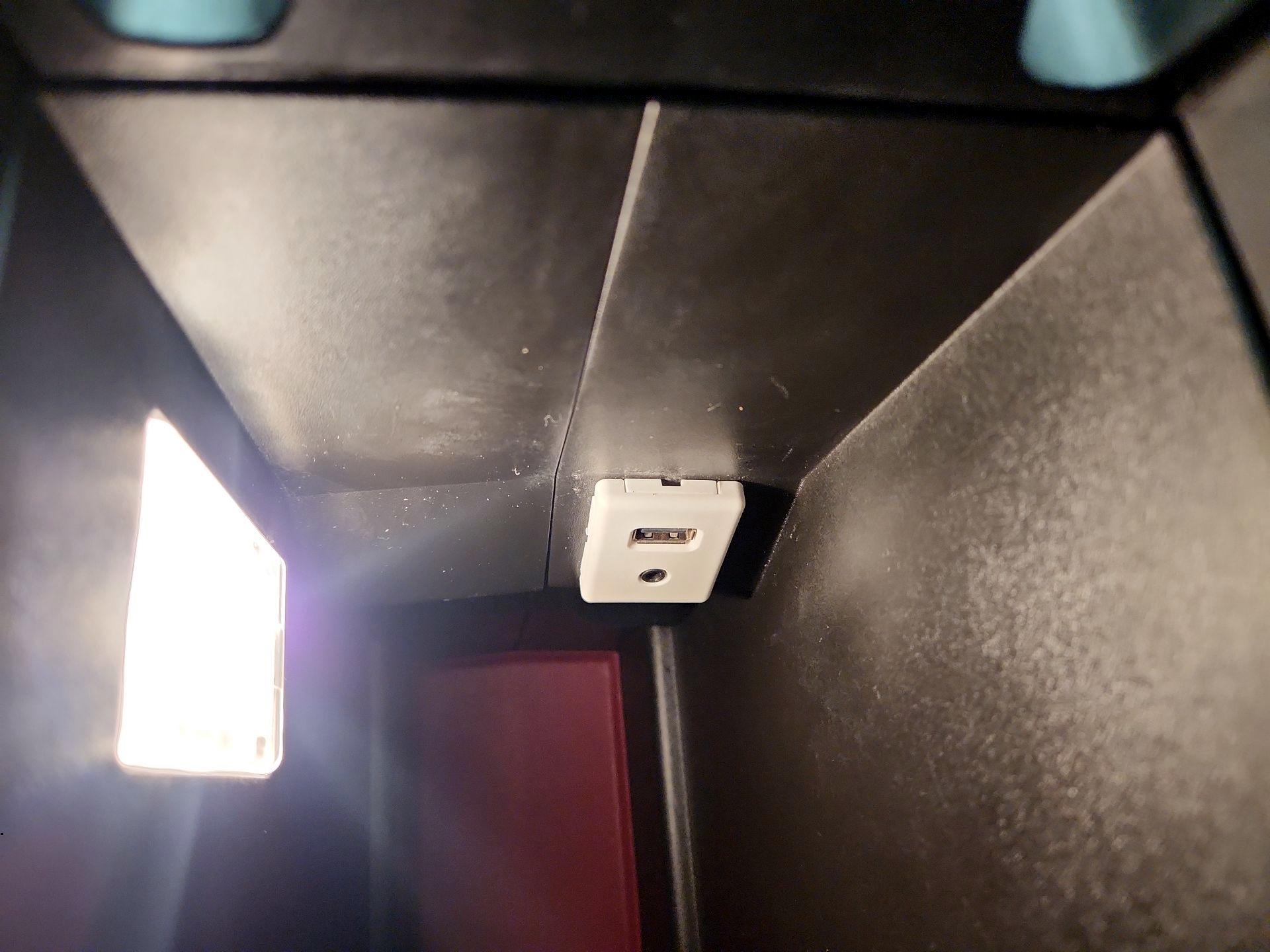 Thumbnail: 2016 Chevrolet Equinox - 17