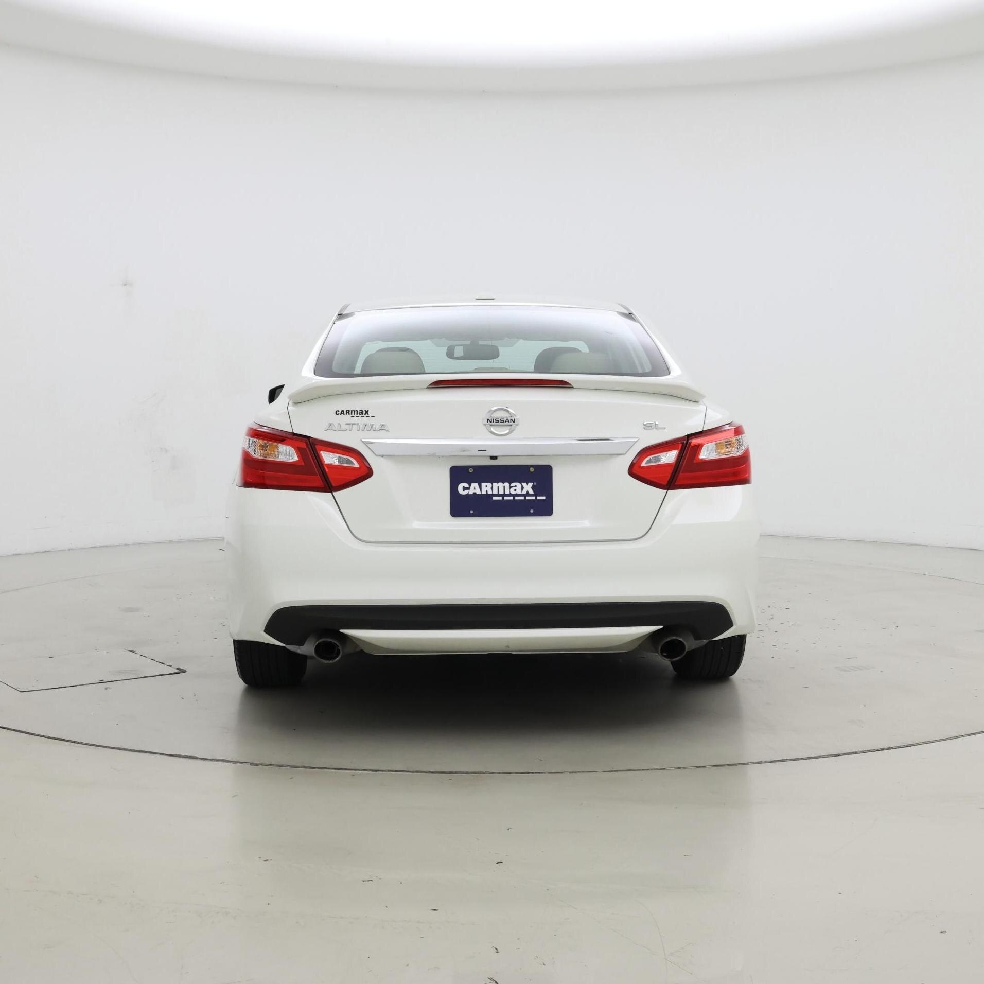 Thumbnail: 2016 Nissan Altima - 6