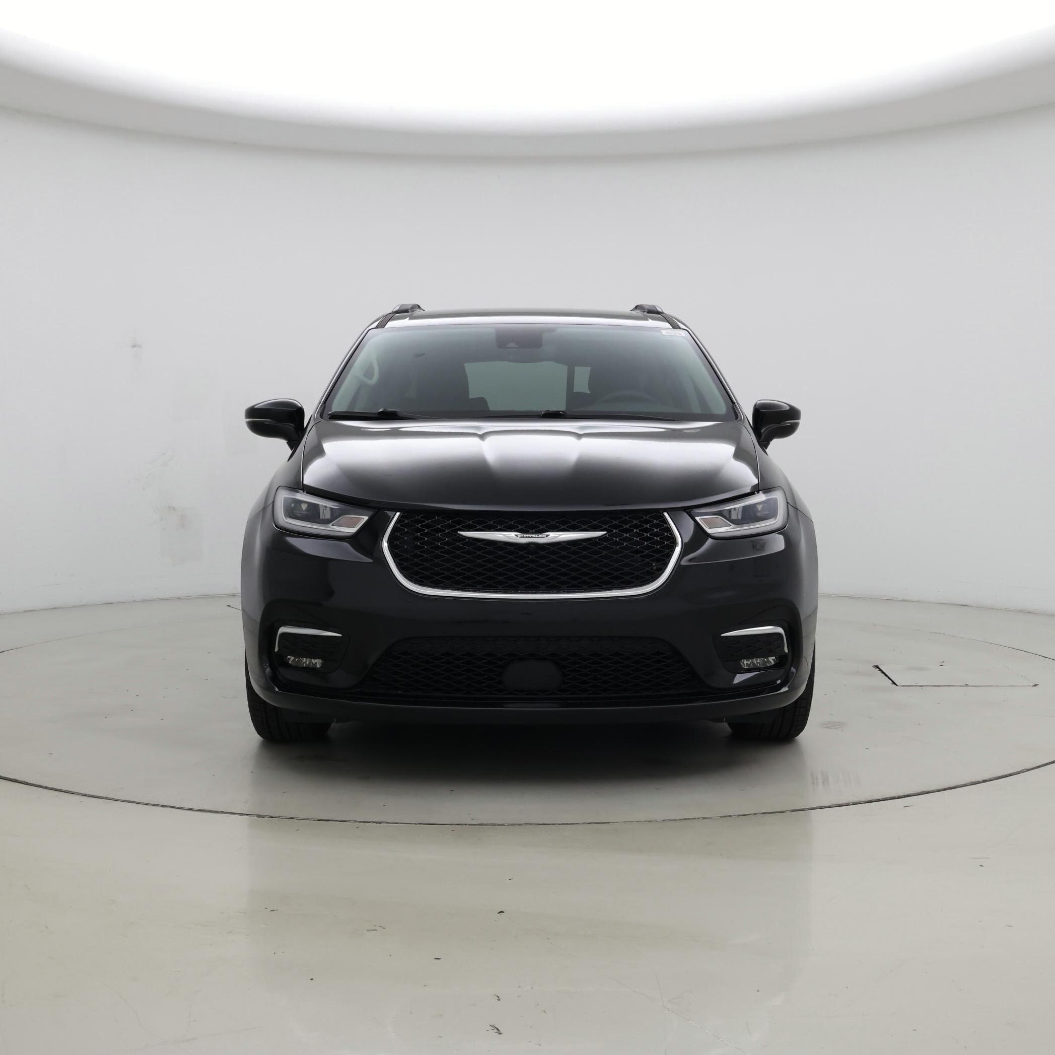 Thumbnail: 2022 Chrysler Pacifica - 5