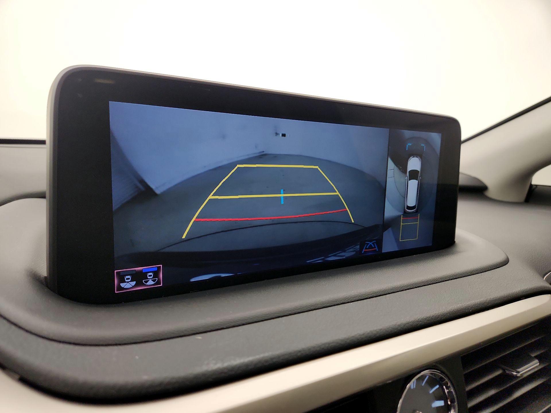 Thumbnail: 2022 Lexus RX - 15