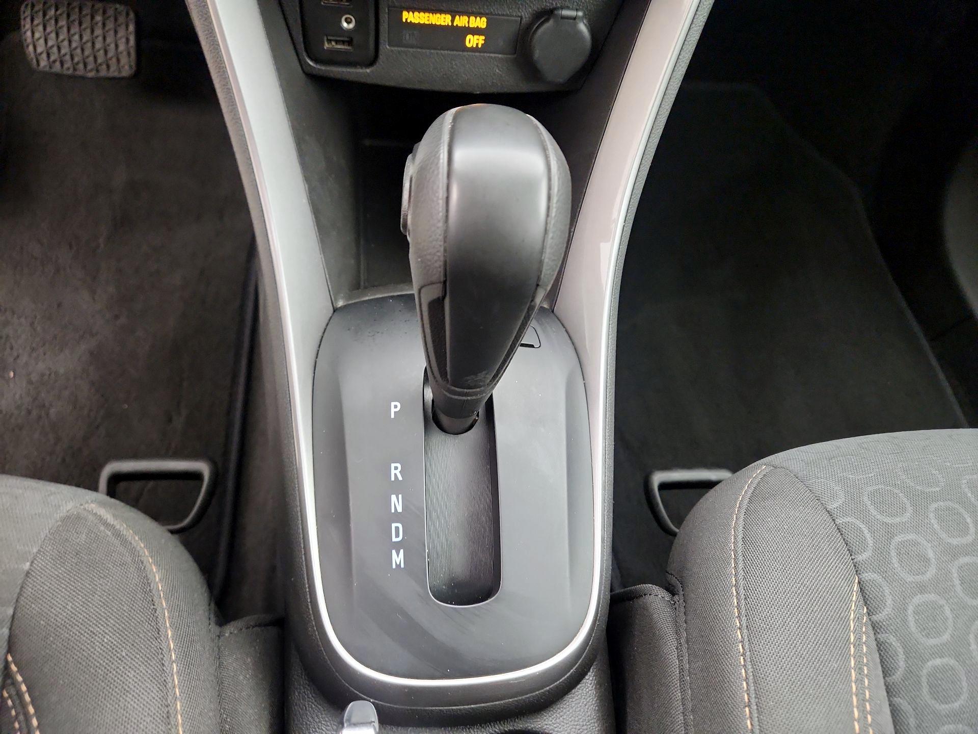 Thumbnail: 2022 Chevrolet Trax - 17