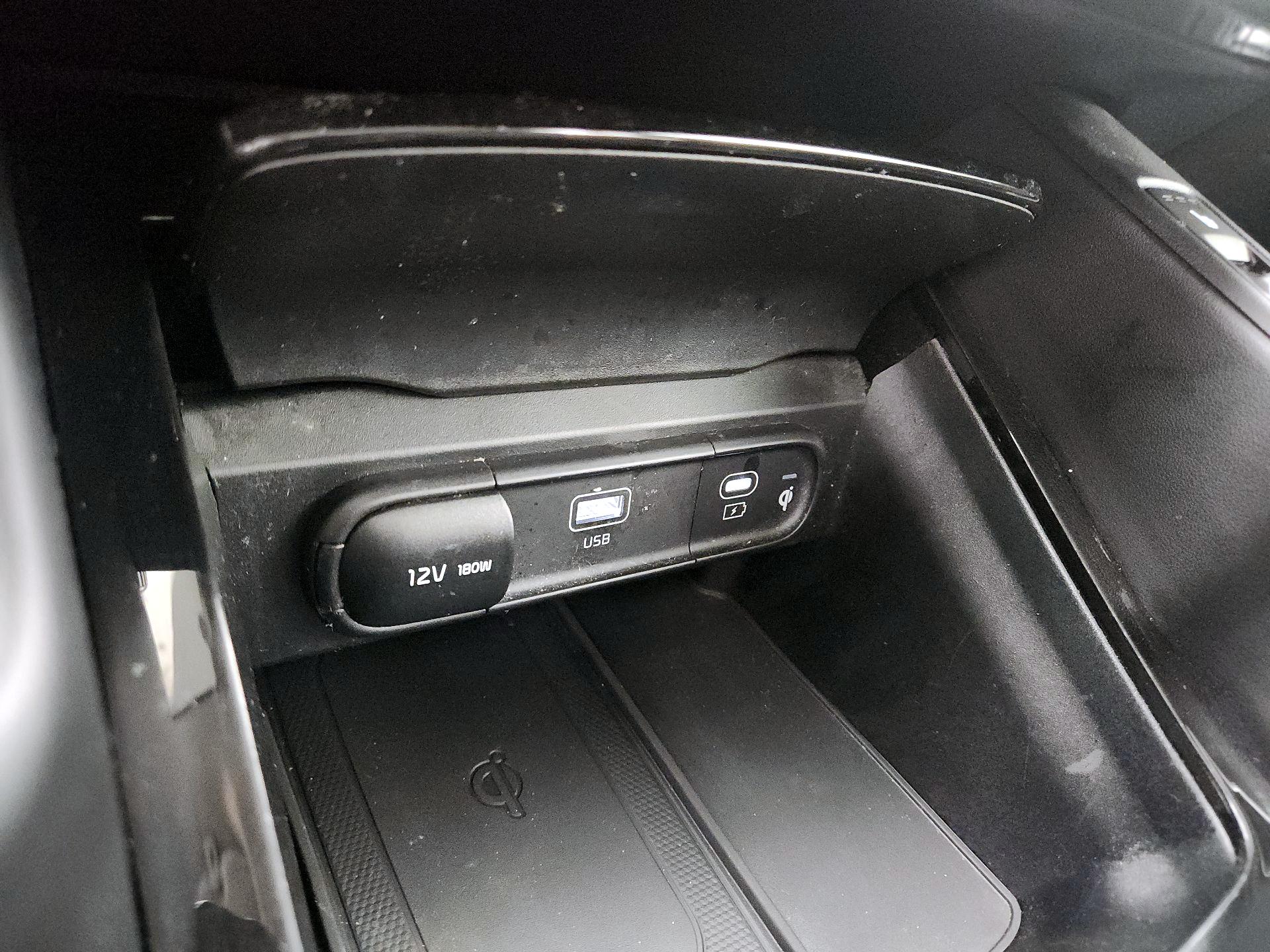 Thumbnail: 2023 Kia Telluride - 19