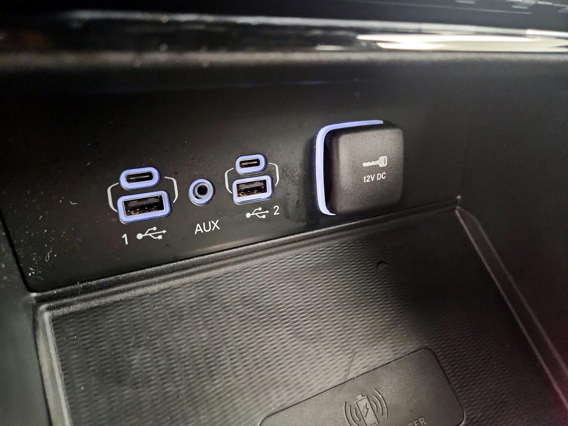 Thumbnail: 2024 Jeep Grand Cherokee - 18