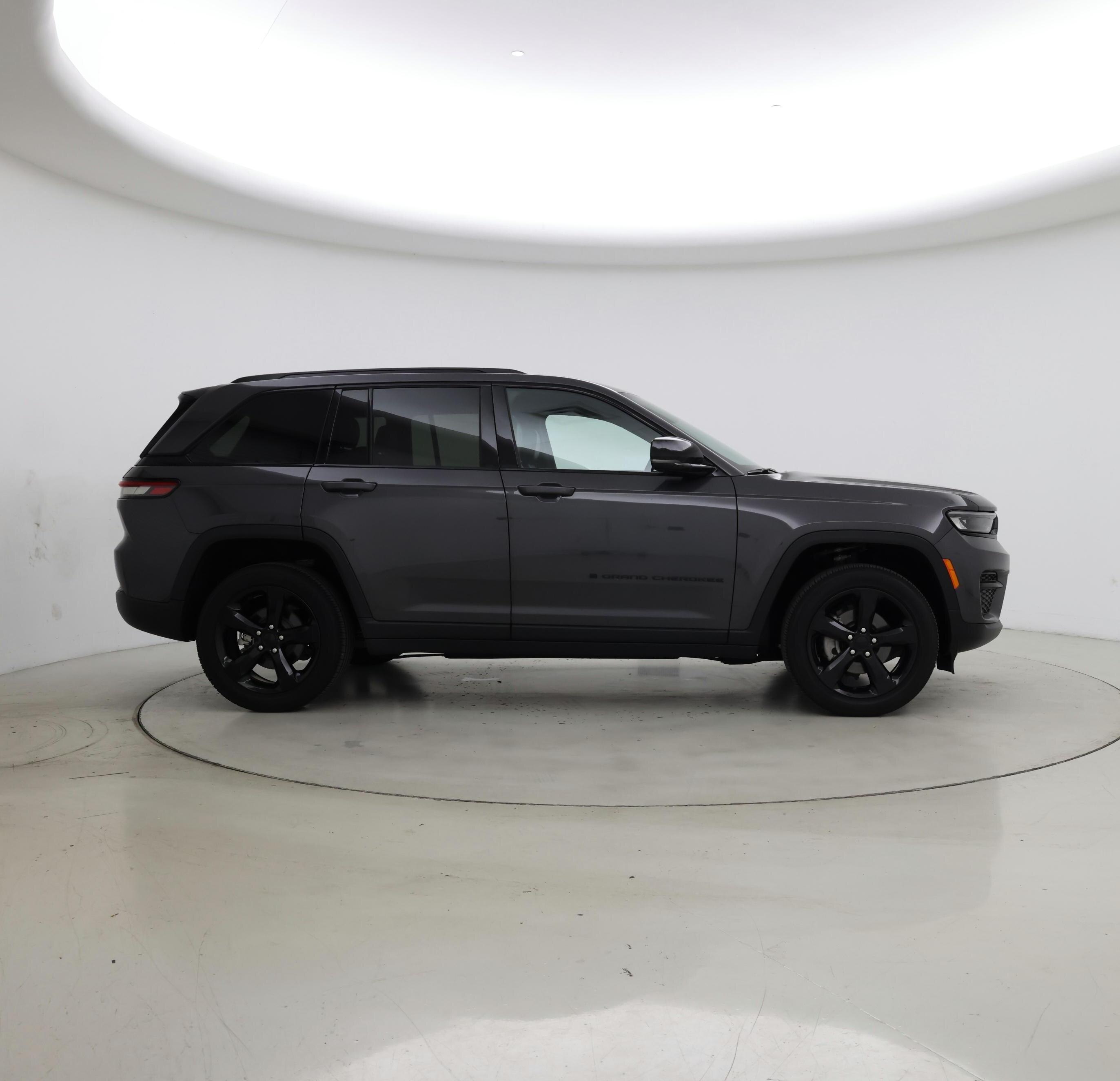 Thumbnail: 2024 Jeep Grand Cherokee - 7