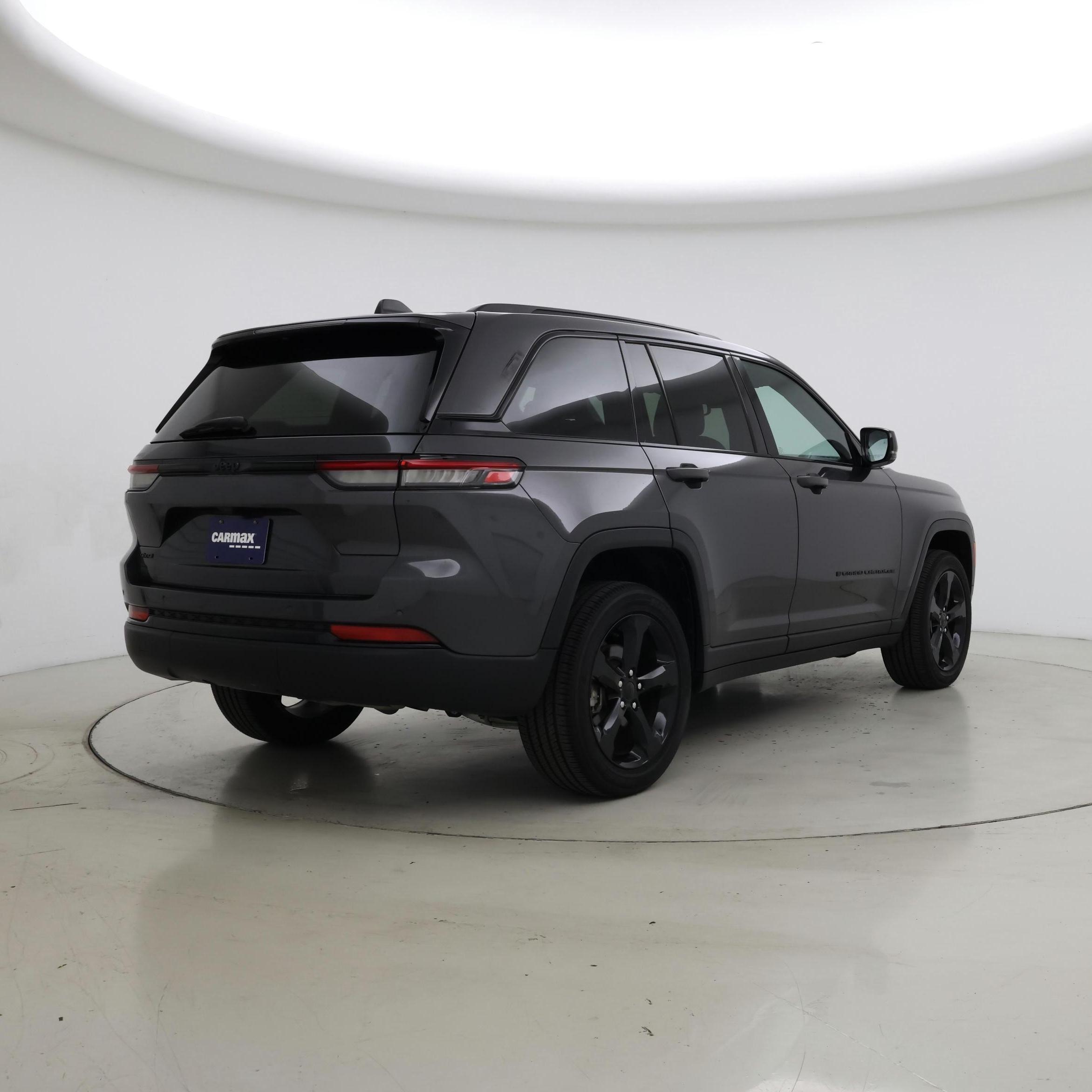 Thumbnail: 2024 Jeep Grand Cherokee - 8