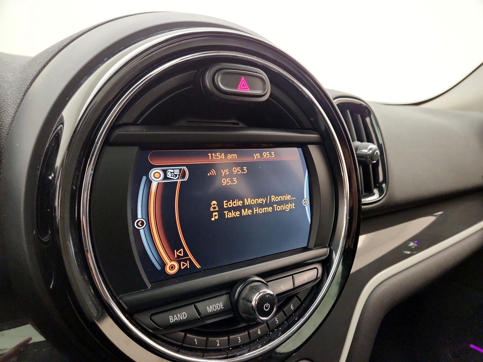 Thumbnail: 2017 MINI Cooper Countryman - 15