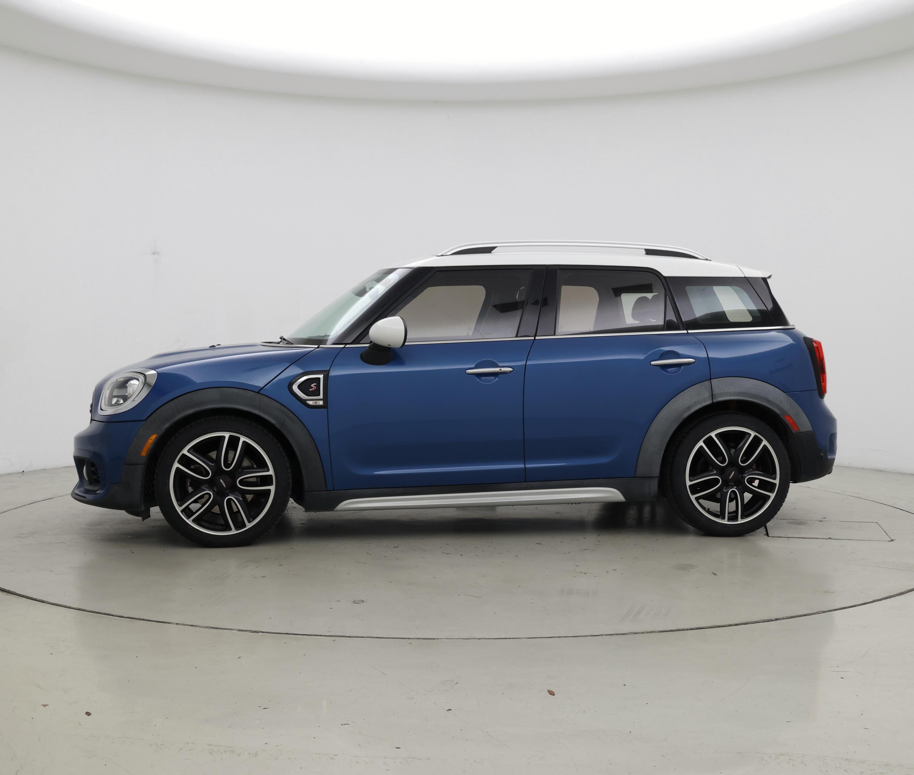 Thumbnail: 2017 MINI Cooper Countryman - 3