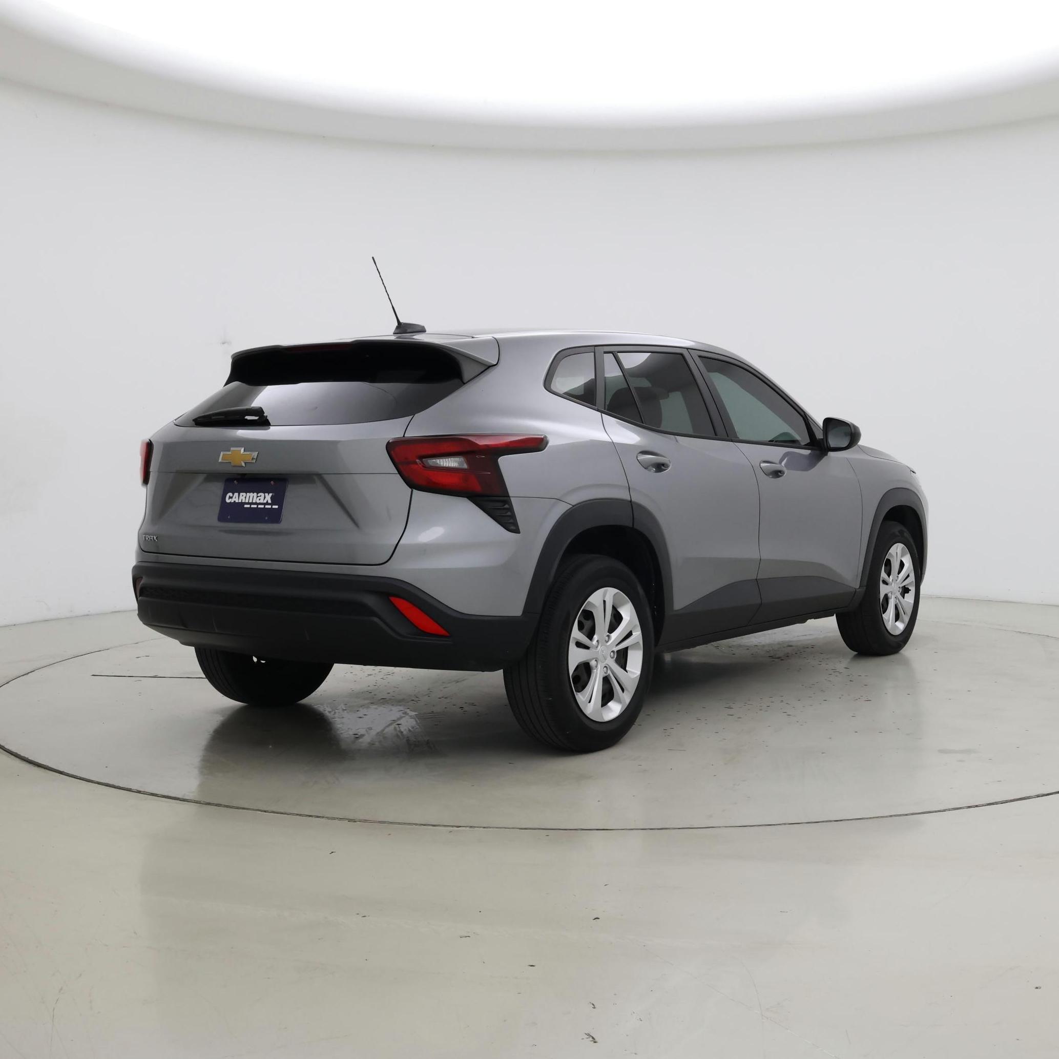 Thumbnail: 2024 Chevrolet Trax - 8