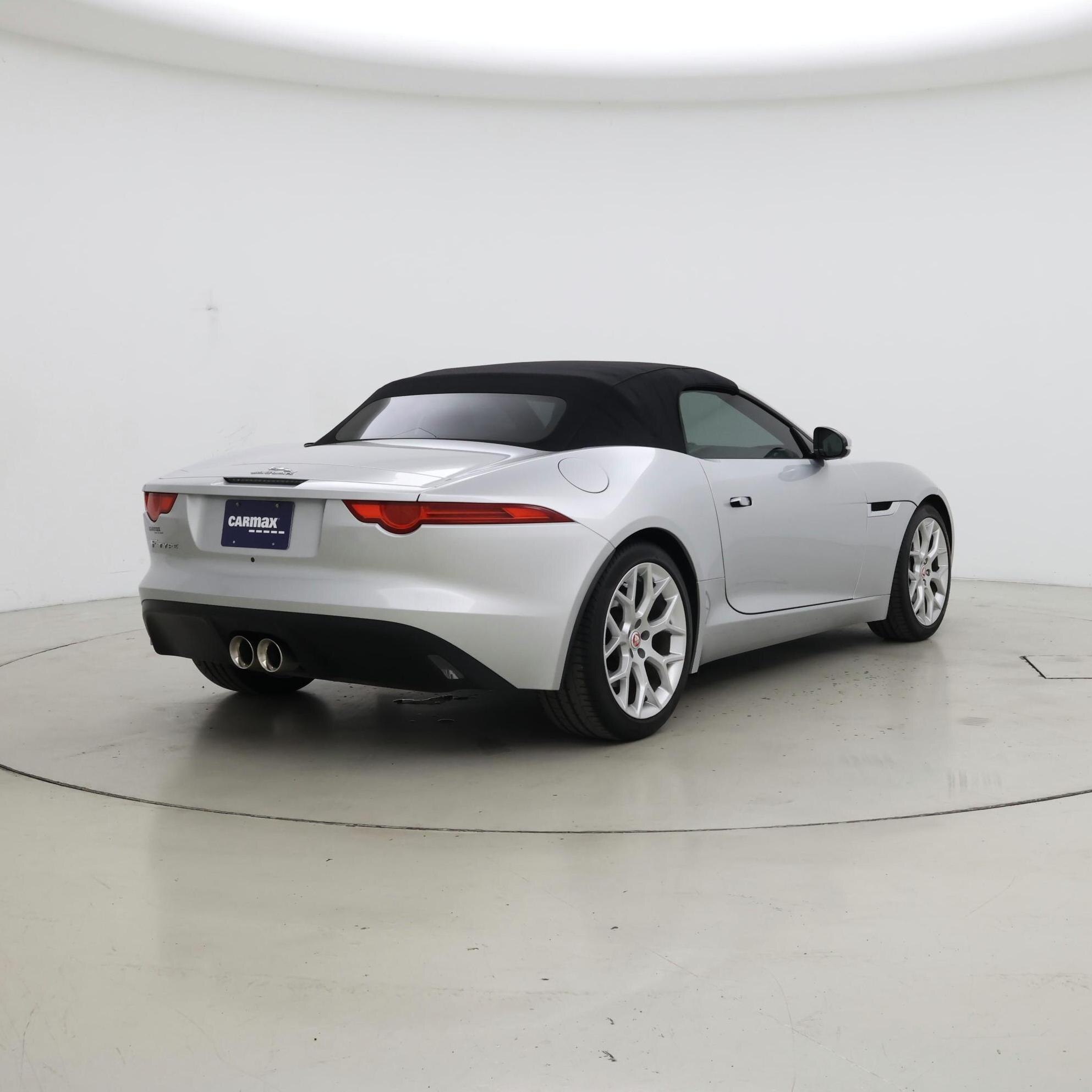 Thumbnail: 2015 Jaguar F-Type - 8